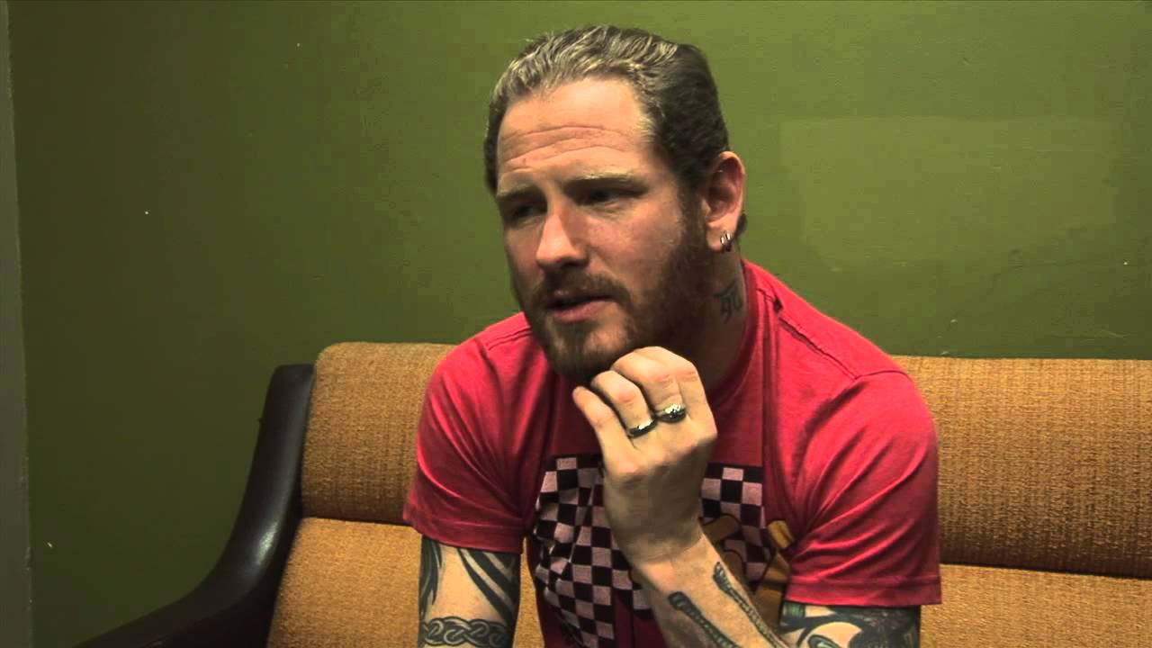 Corey Taylor With Beard - HD Wallpaper 