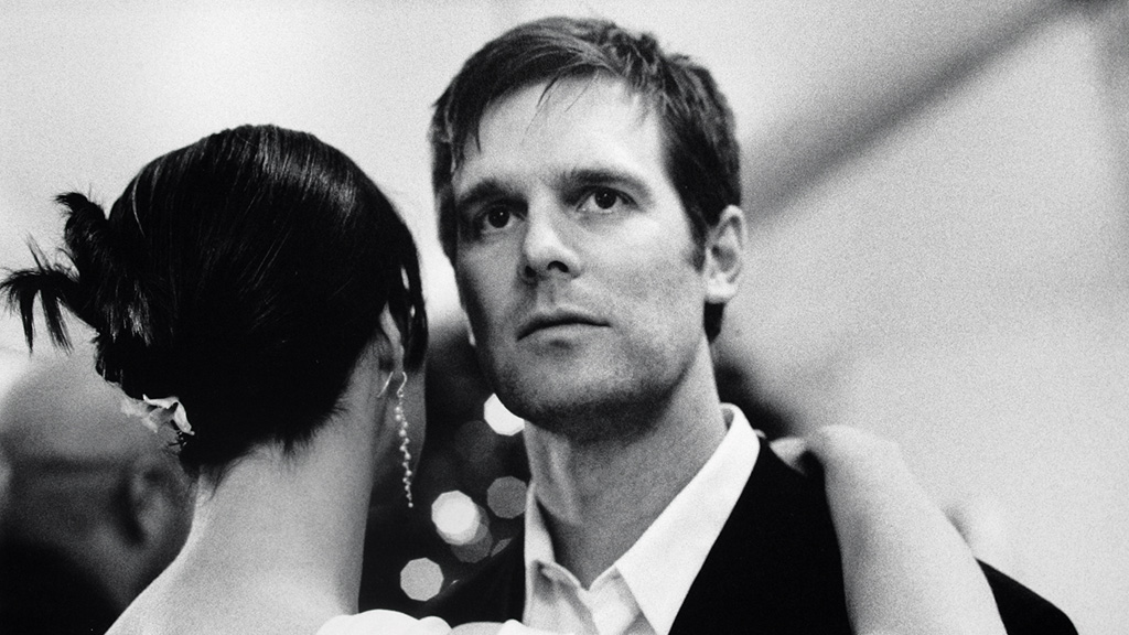 Six Feet Under Wedding - HD Wallpaper 