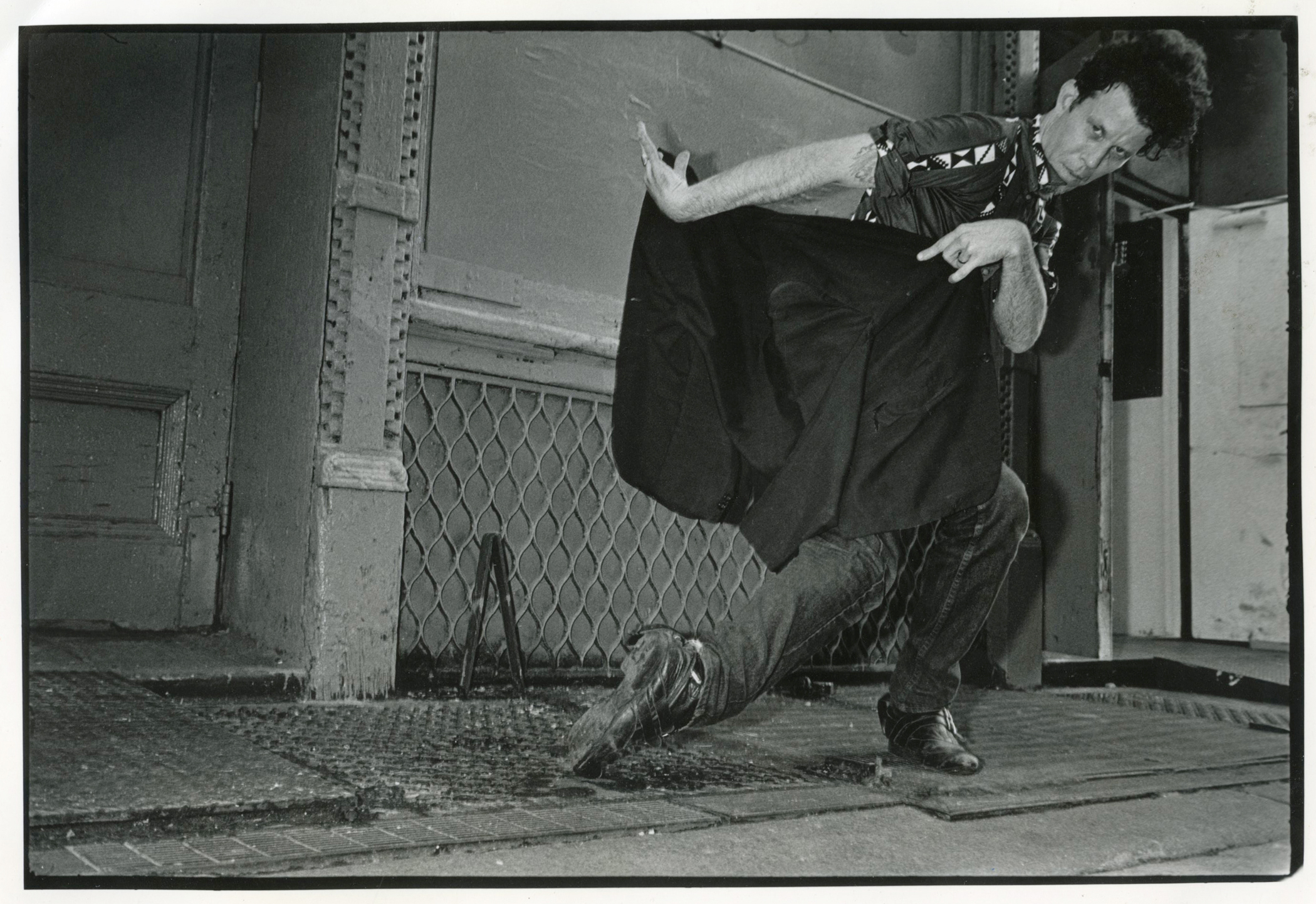 Sylvia Plachy Tom Waits - HD Wallpaper 