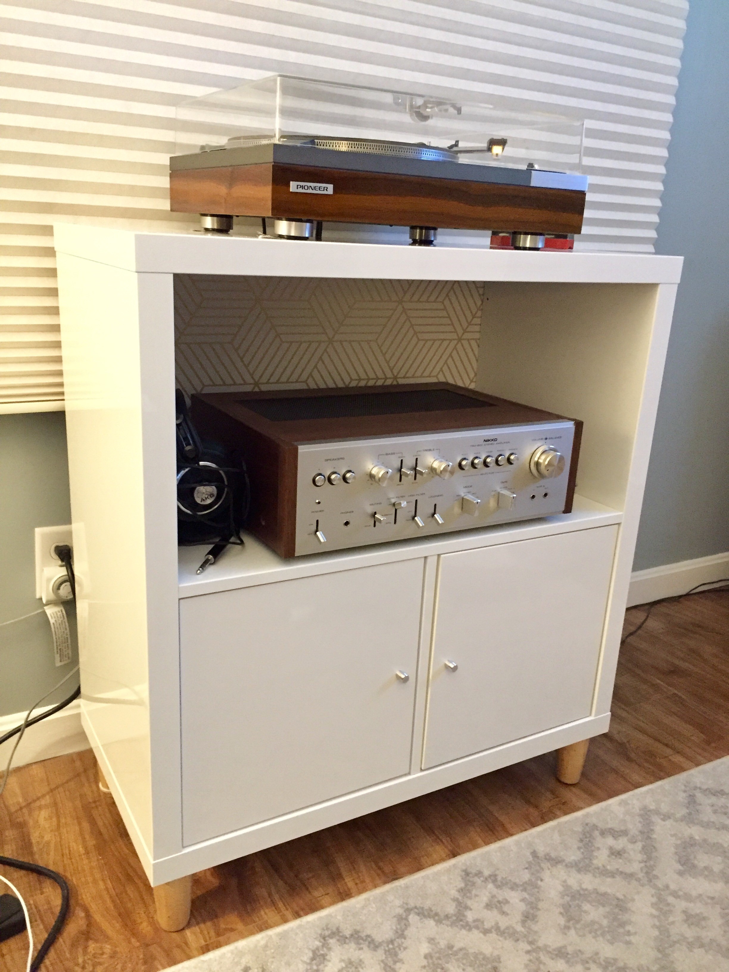 Turntable On Top Kallax - HD Wallpaper 