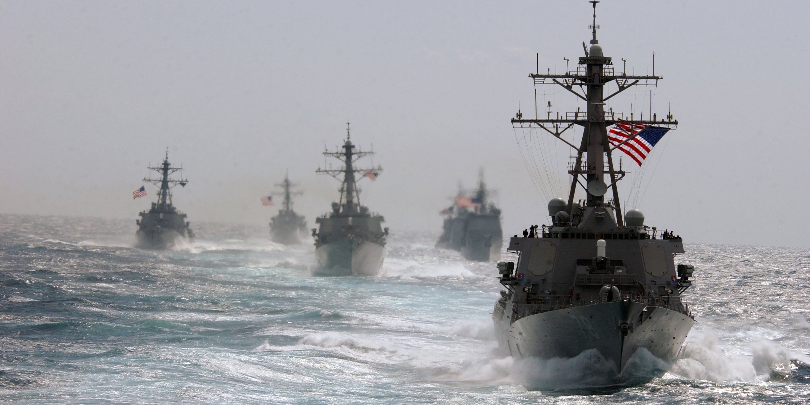Navy Ship At Sea - HD Wallpaper 