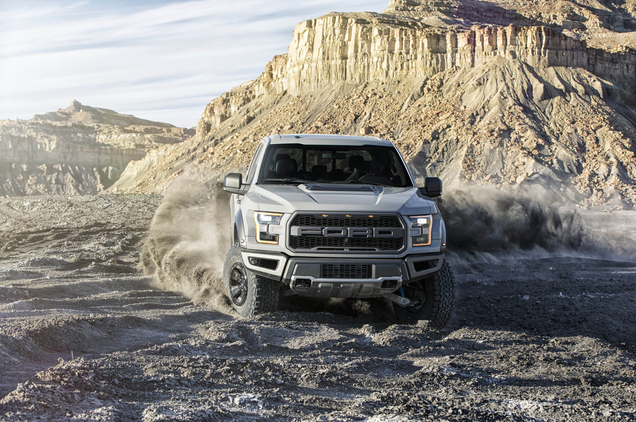 2017 Ford F 150 Raptor - Ford F150 Raptor 2019 - HD Wallpaper 