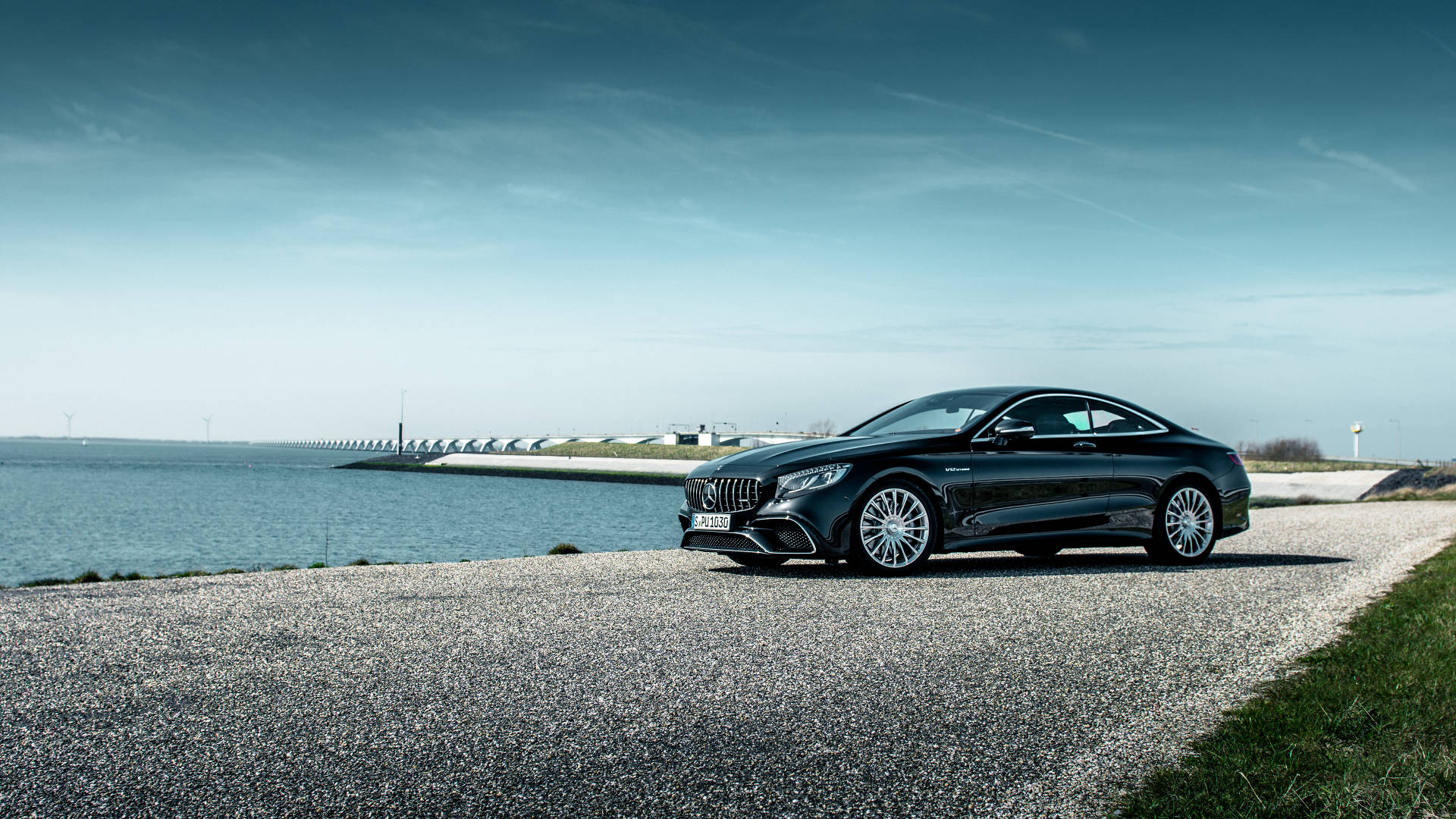 Mercedes-benz Cls-class - HD Wallpaper 