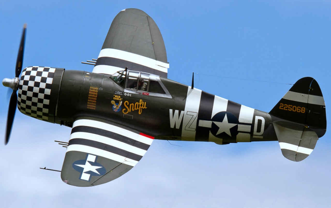 Republic P-47g Thunderbolt Wallpapers - P 47g Thunderbolt - HD Wallpaper 