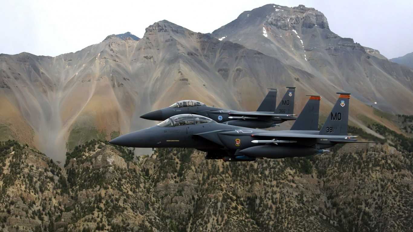 F 15 Eagle Black - HD Wallpaper 