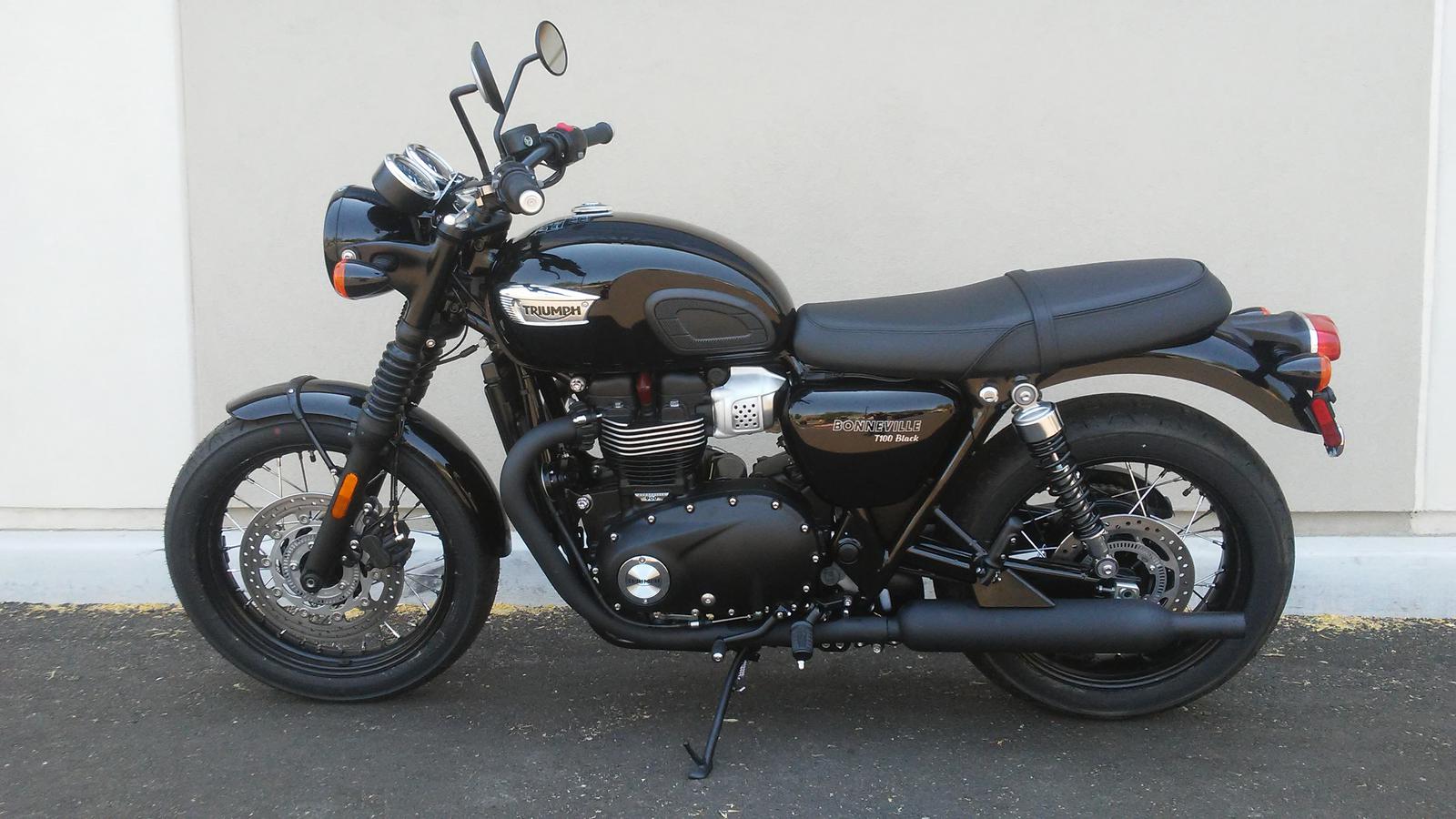 Triumph Bonneville T100 2019 - HD Wallpaper 