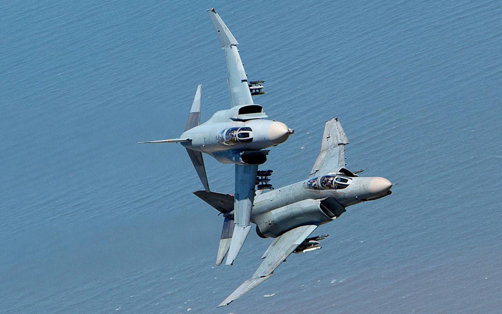 Hd Fighter Jet Bomber Phantom Airplane Plane Military - F4 Phantom Desktop Background - HD Wallpaper 