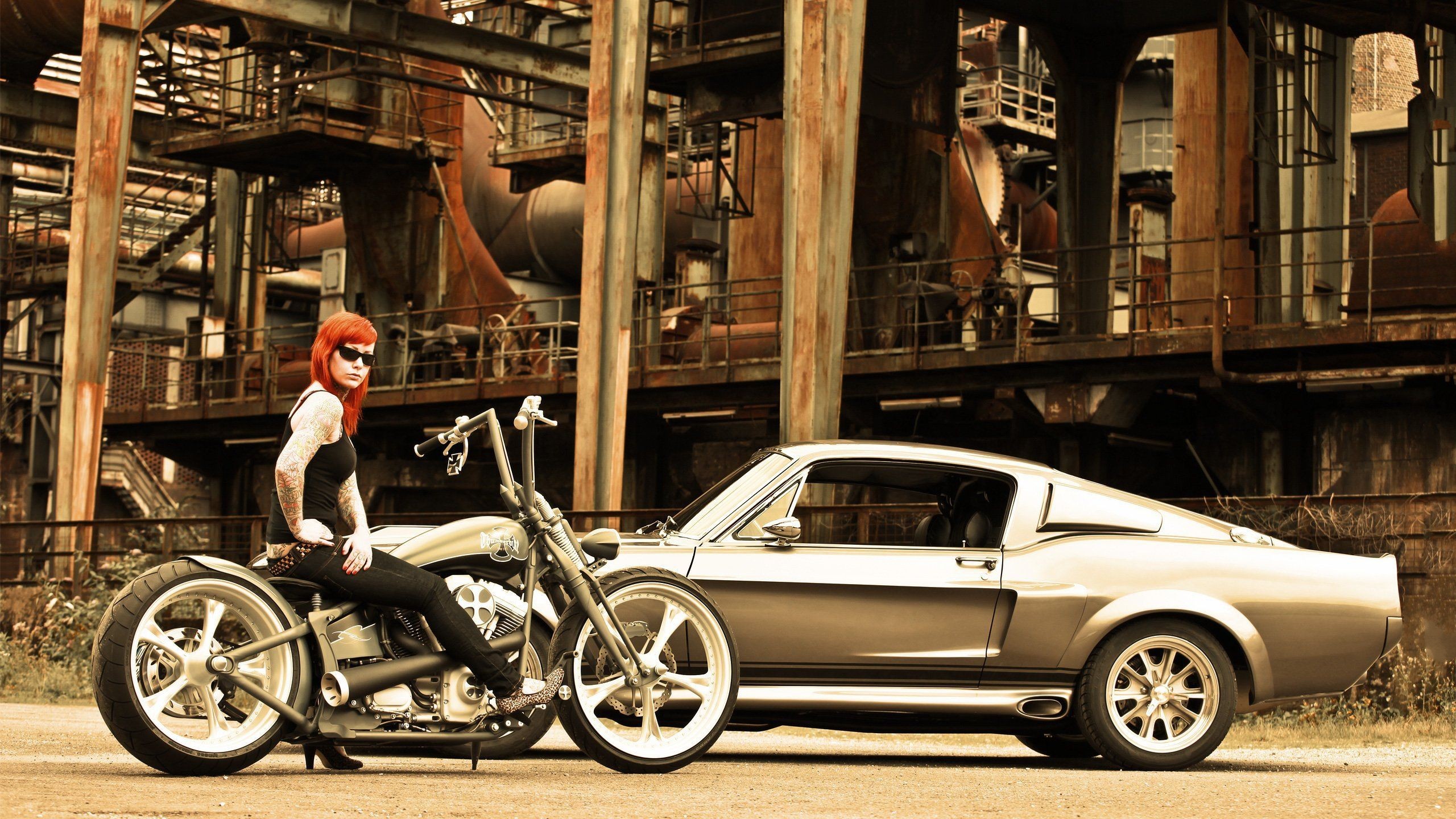Bobber Motorcycle Desktop Wallpaper - Mustang Rock N Roll - HD Wallpaper 
