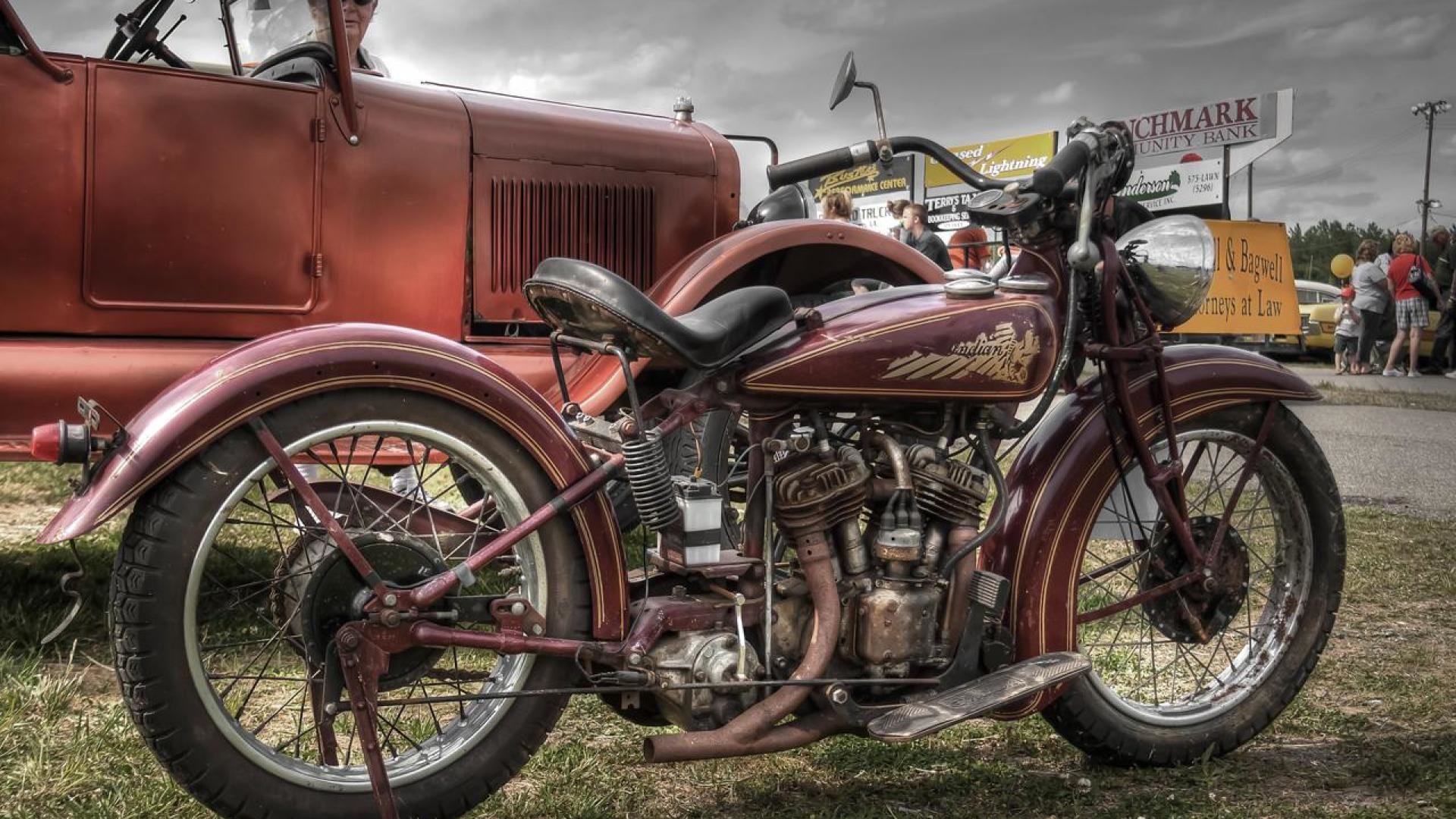 Indian Motorcycle Wallpapers - Old Vintage Indian Motorcycles - HD Wallpaper 