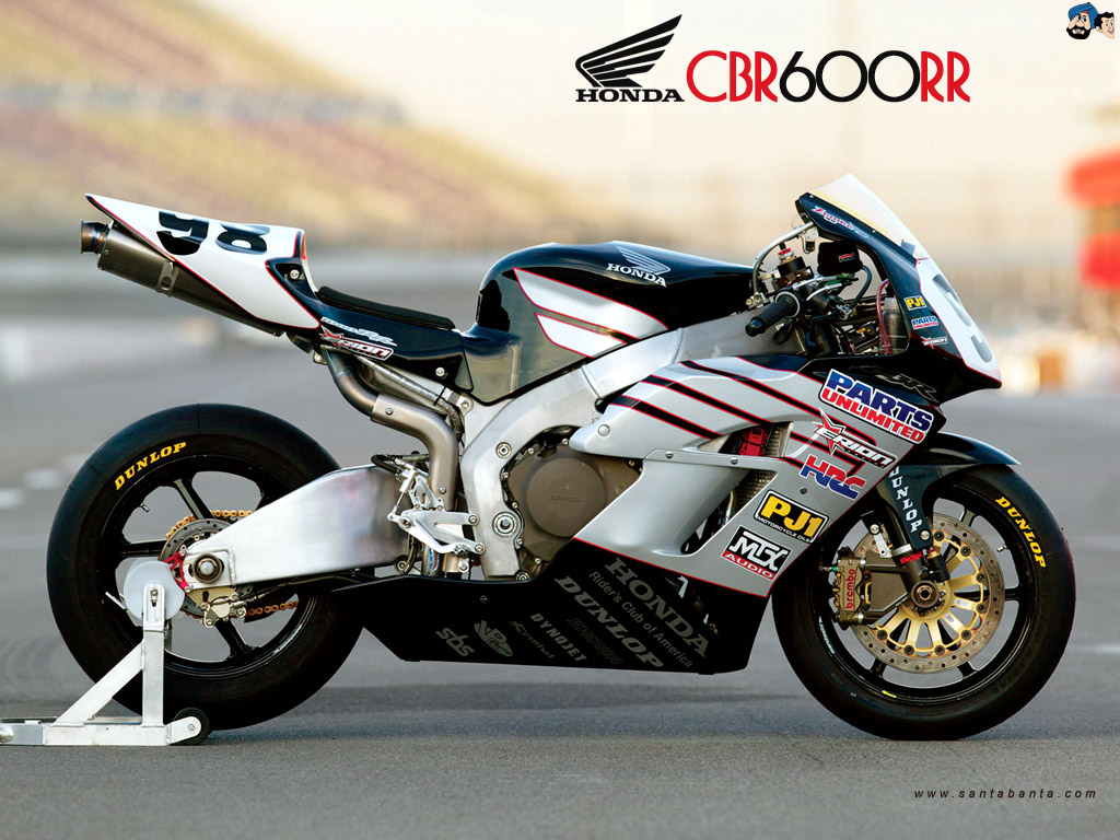 Honda Bikes - Honda Sports Bikes 2017 - HD Wallpaper 