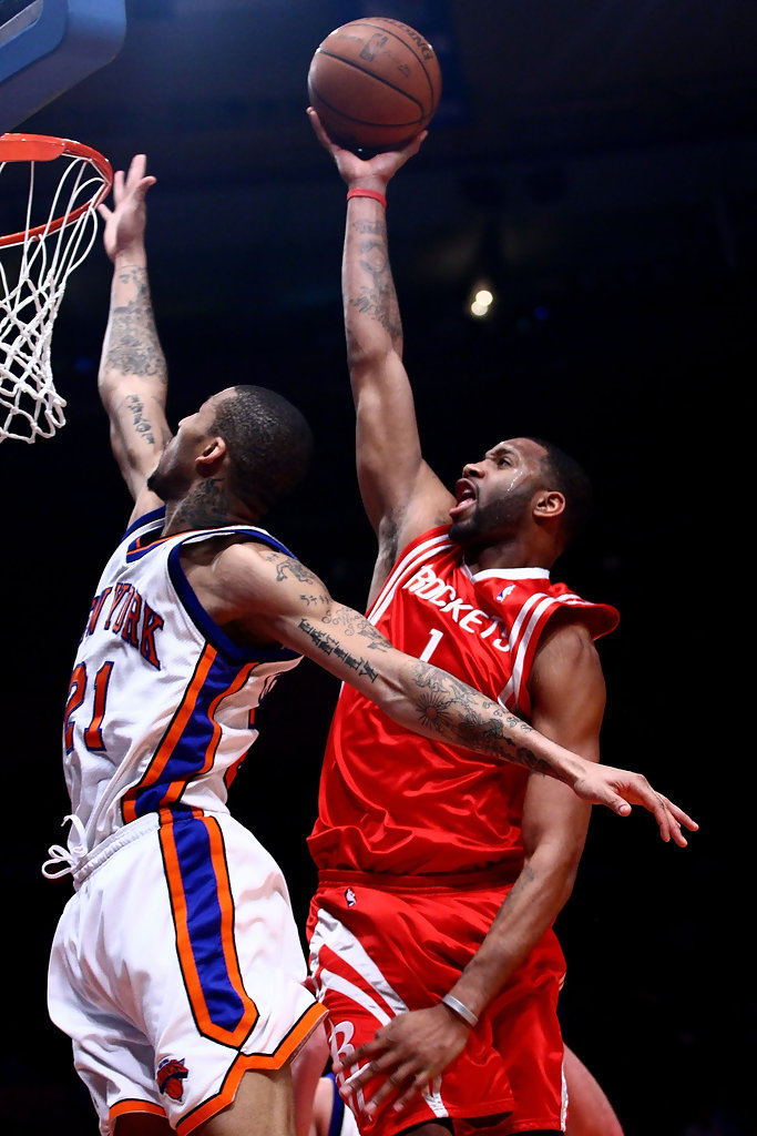 Houston Rockets V New York Knicks 
id Currentpic 
src - Tracy Mcgrady Houston Rockets Dunk - HD Wallpaper 