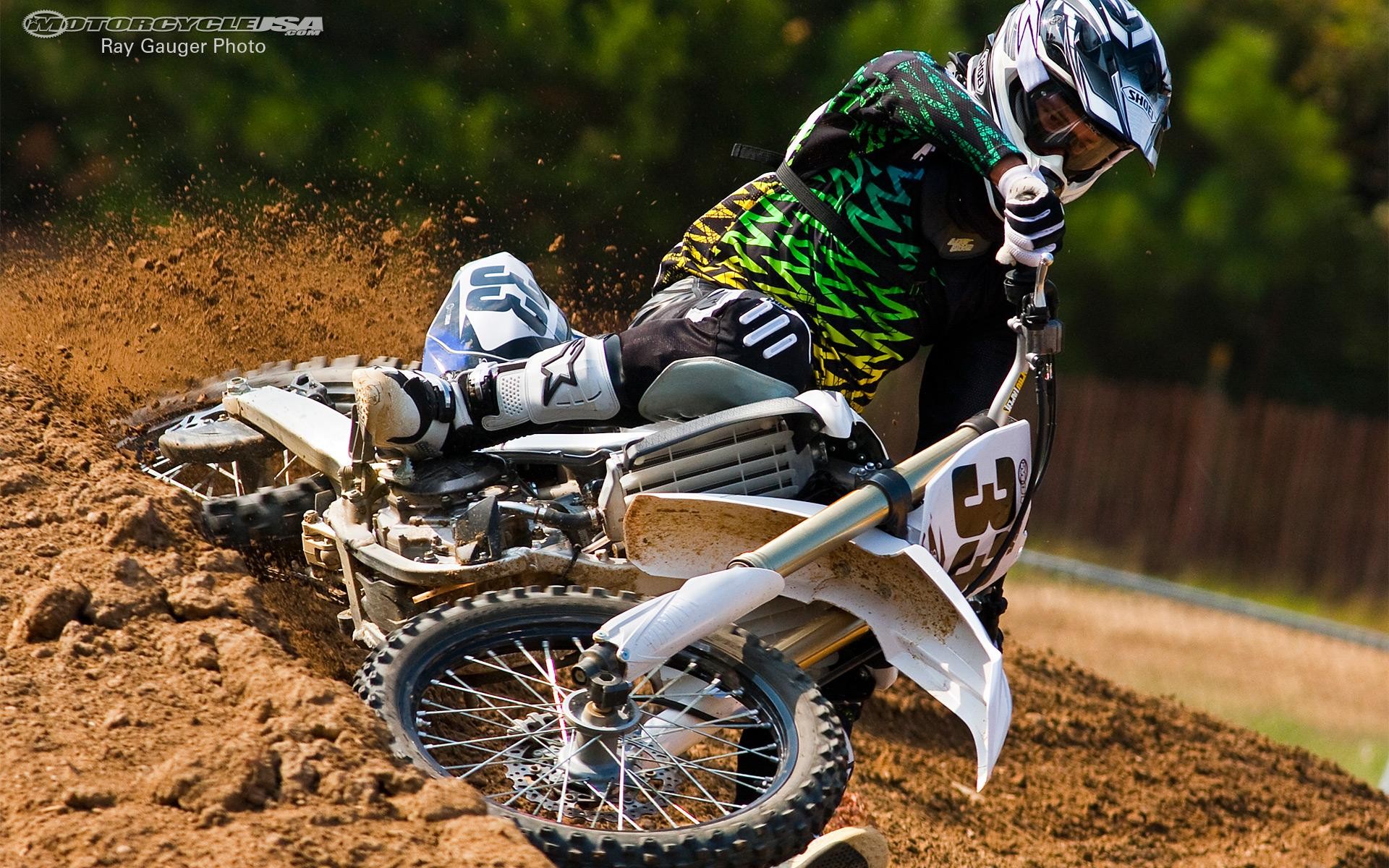 Bike Best Wallpaper Hd - HD Wallpaper 