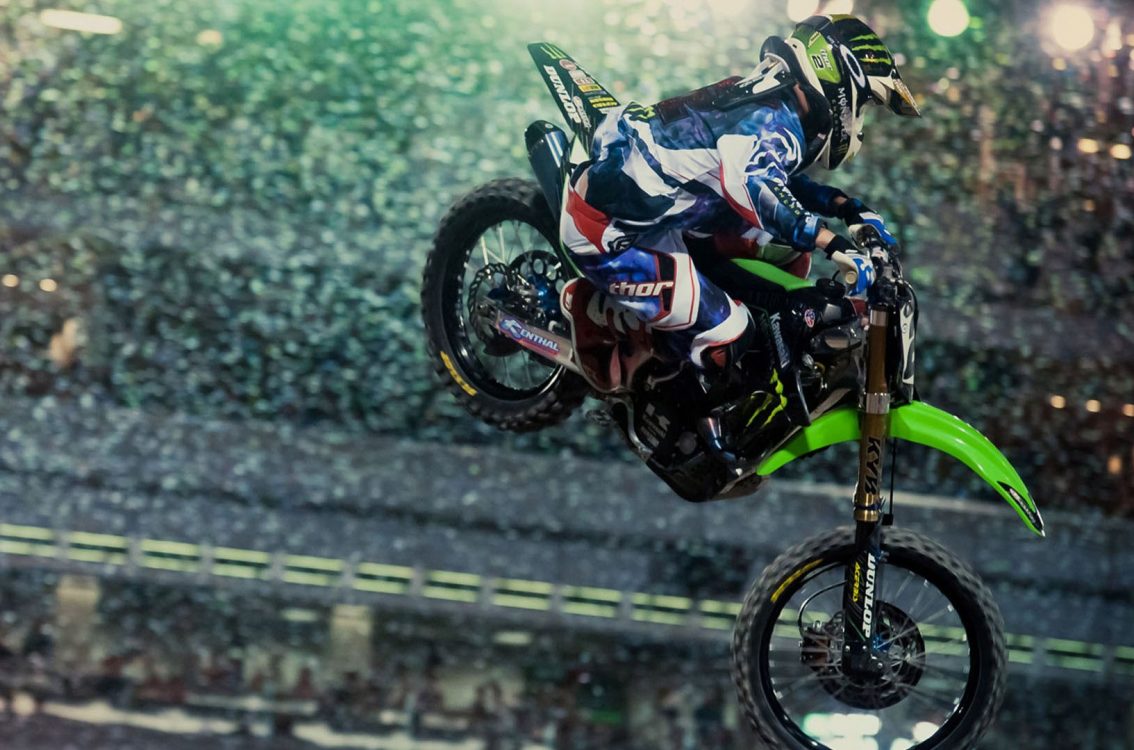 Motorcycle Stunt Riding - HD Wallpaper 