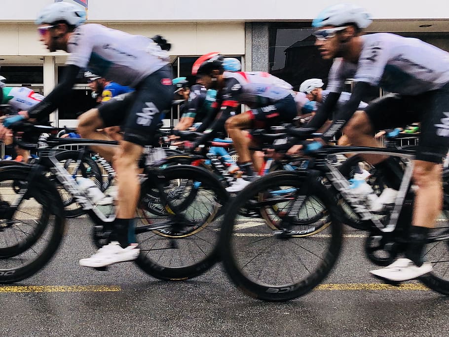 Men Ride On Black Bikes, Race, Speed, Blur, Cycle, - Cycling - HD Wallpaper 