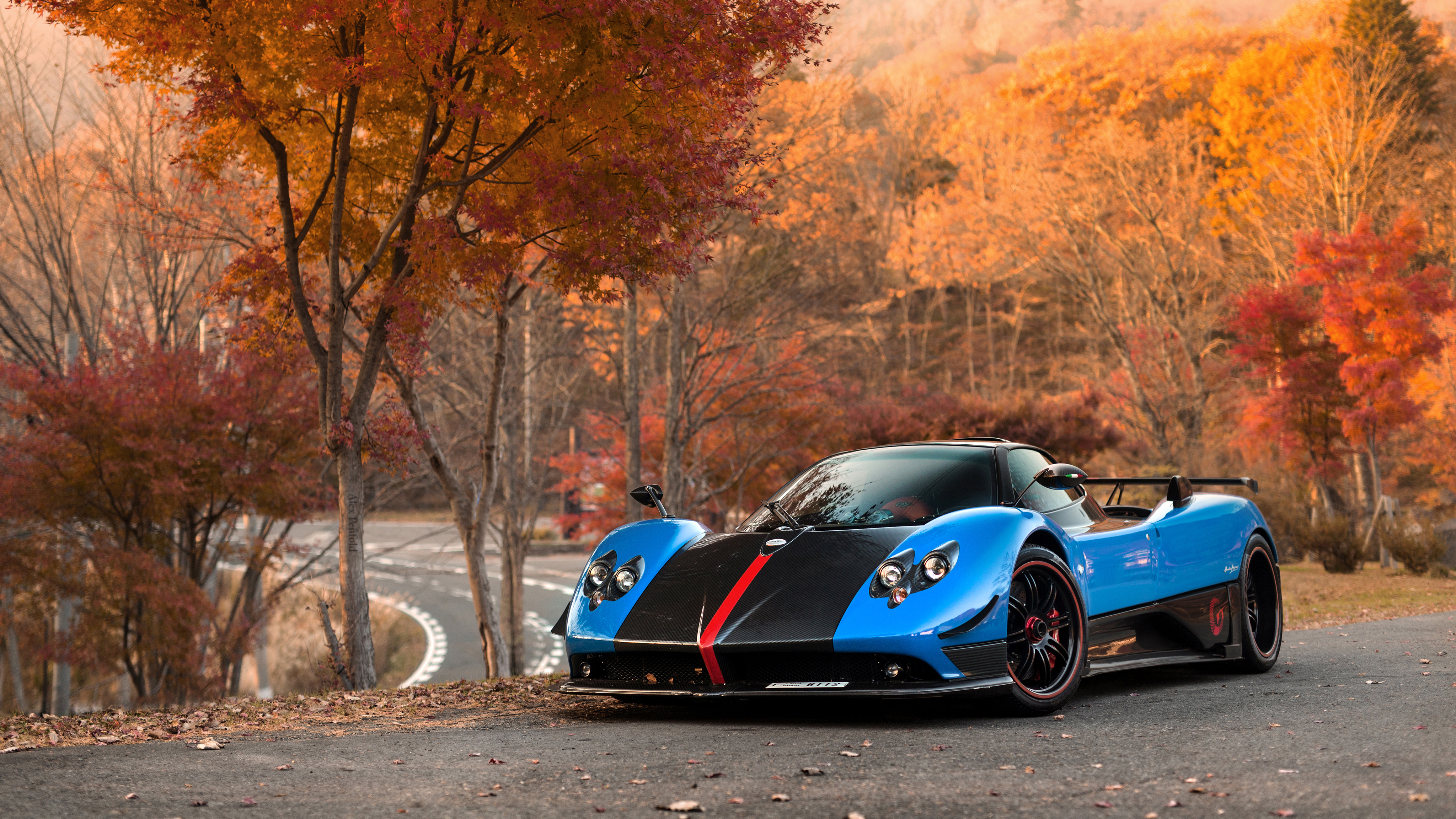 Pagani Zonda Cinque Roadster Blue - HD Wallpaper 