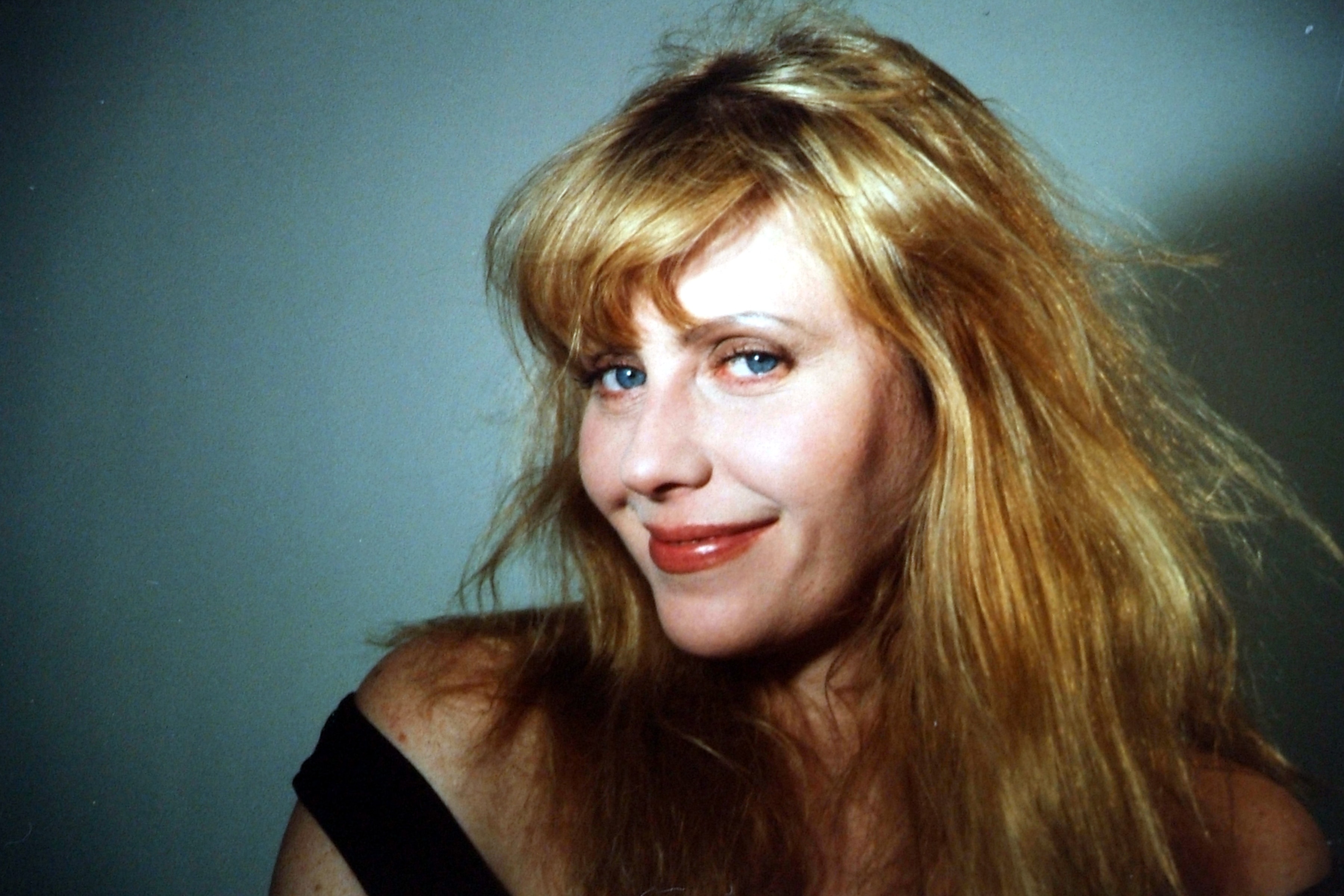 Bebe Buell Desktop Wallpapers - Bebe Buell - HD Wallpaper 