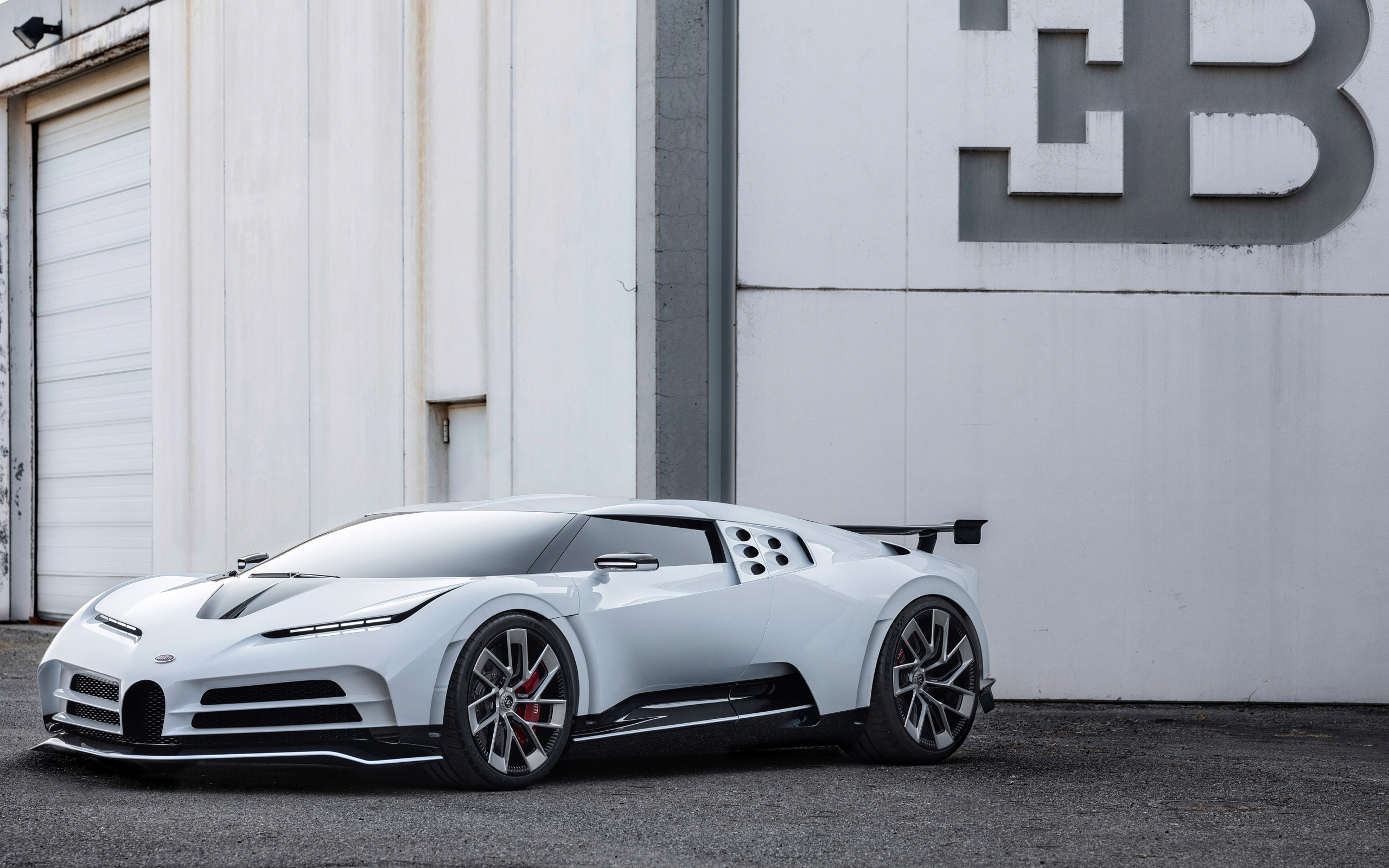 Wallpaper Of Bugatti, Centodieci, Car, Hypercar, Sport - Bugatti Centodieci - HD Wallpaper 