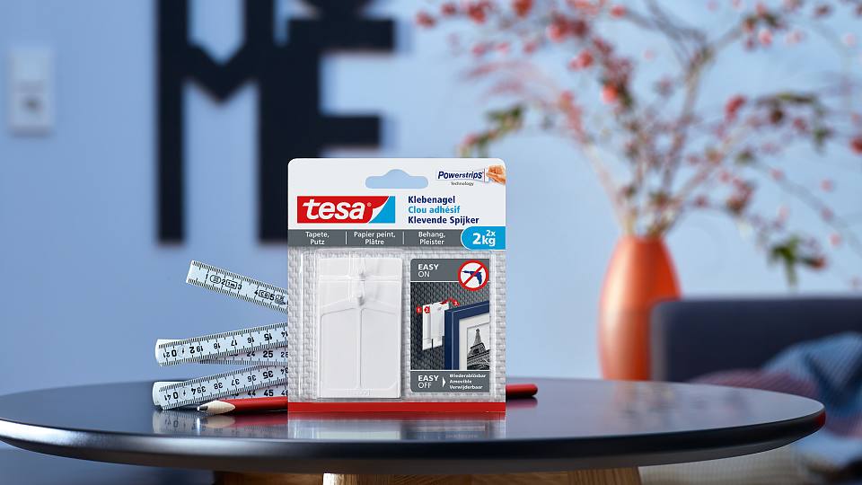 How To Use The Tesa® Adhesive Nail For Wallpaper & - HD Wallpaper 