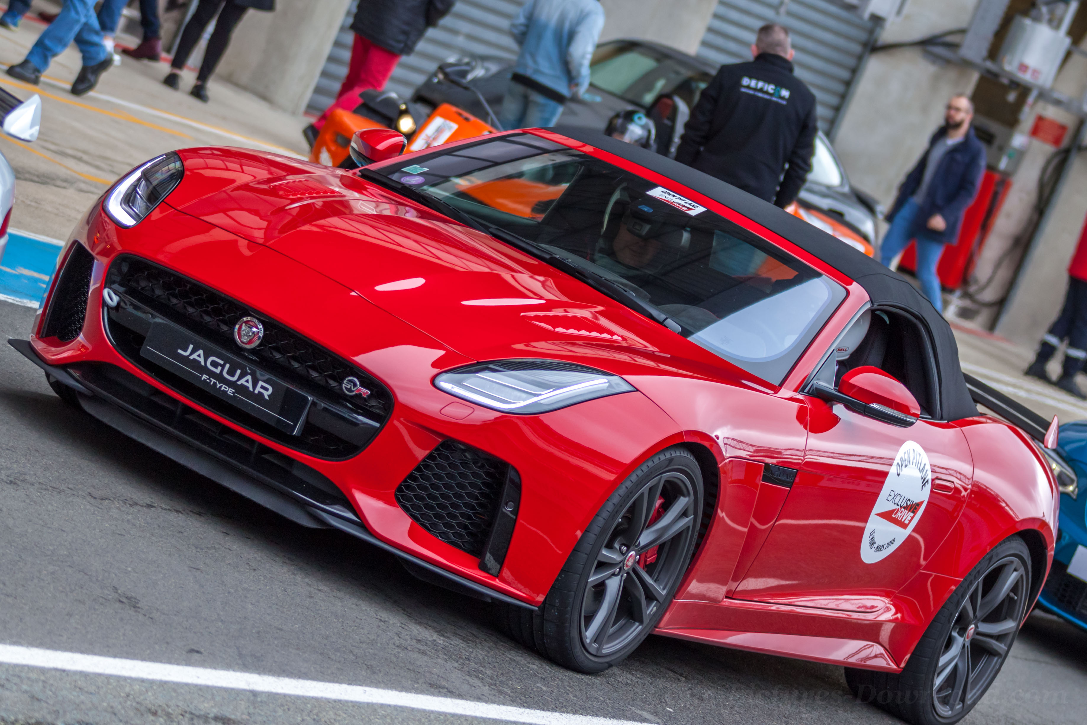 Supercar - HD Wallpaper 