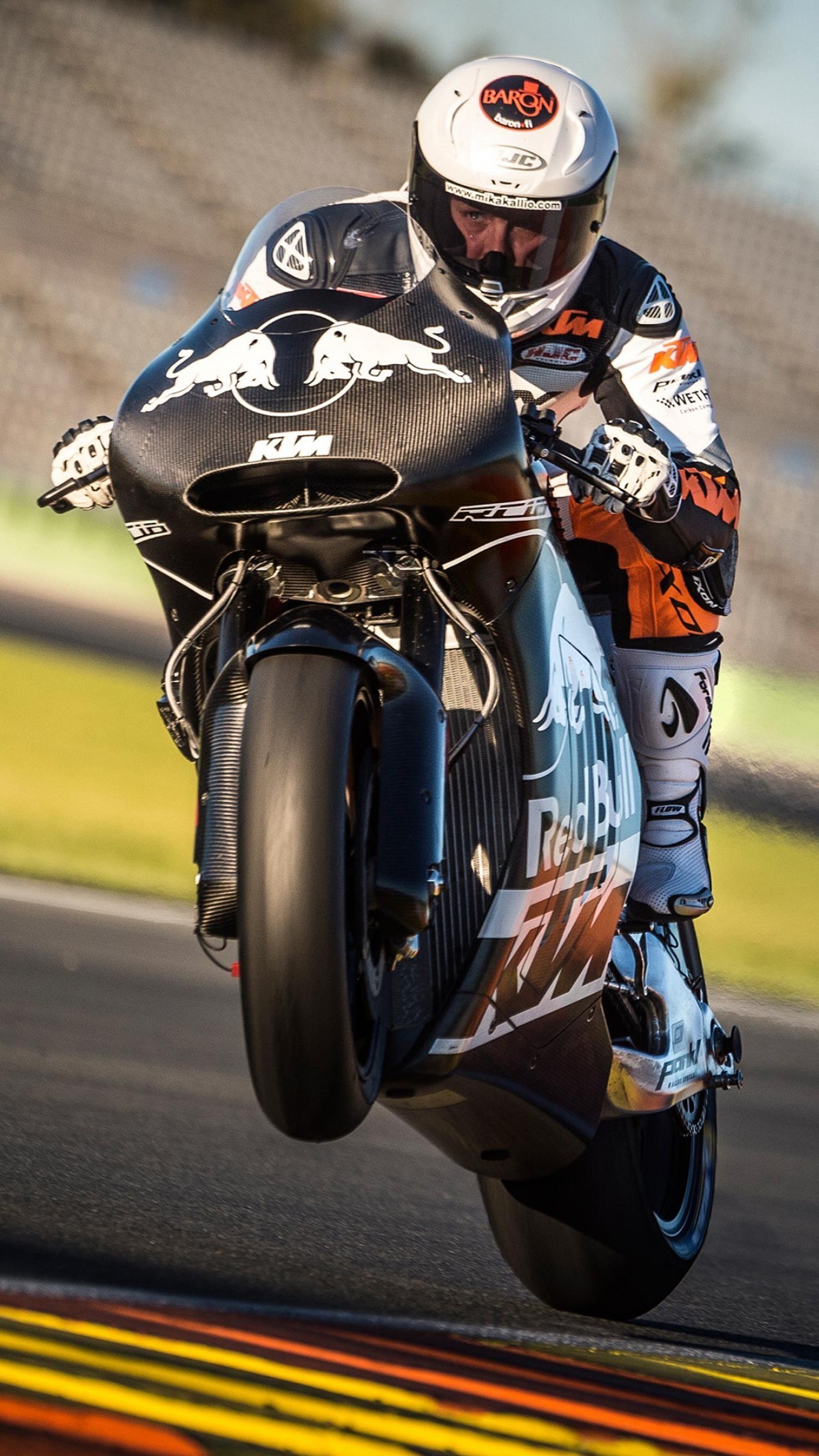 1366x2428, Motogp Wallpaper Iphone Fresh Wallpaper - Thomas Luthi Moto Gp - HD Wallpaper 