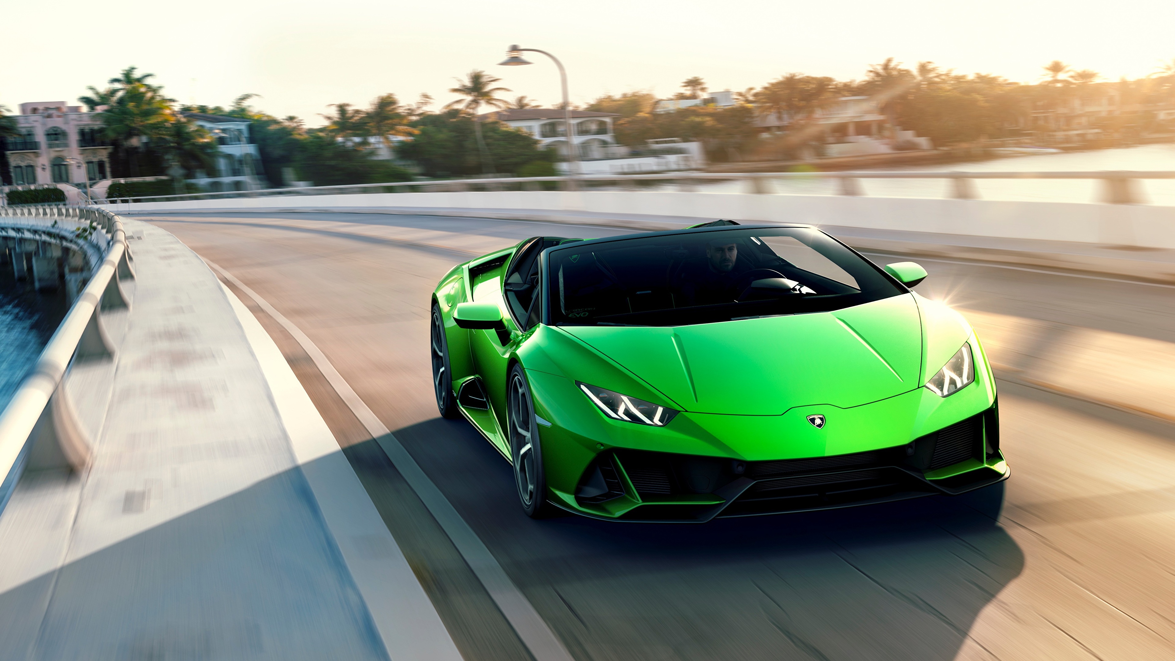 Lamborghini Huracan Evo Spyder Green - HD Wallpaper 