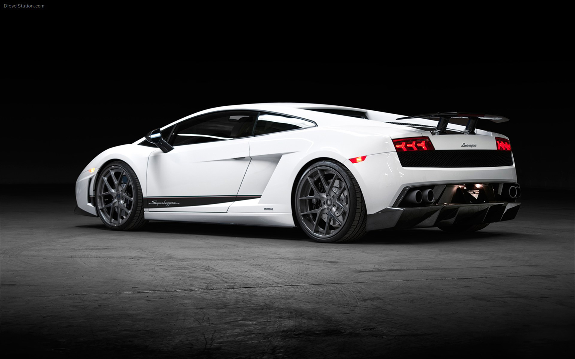 Lamborghini Gallardo 2012 White - HD Wallpaper 