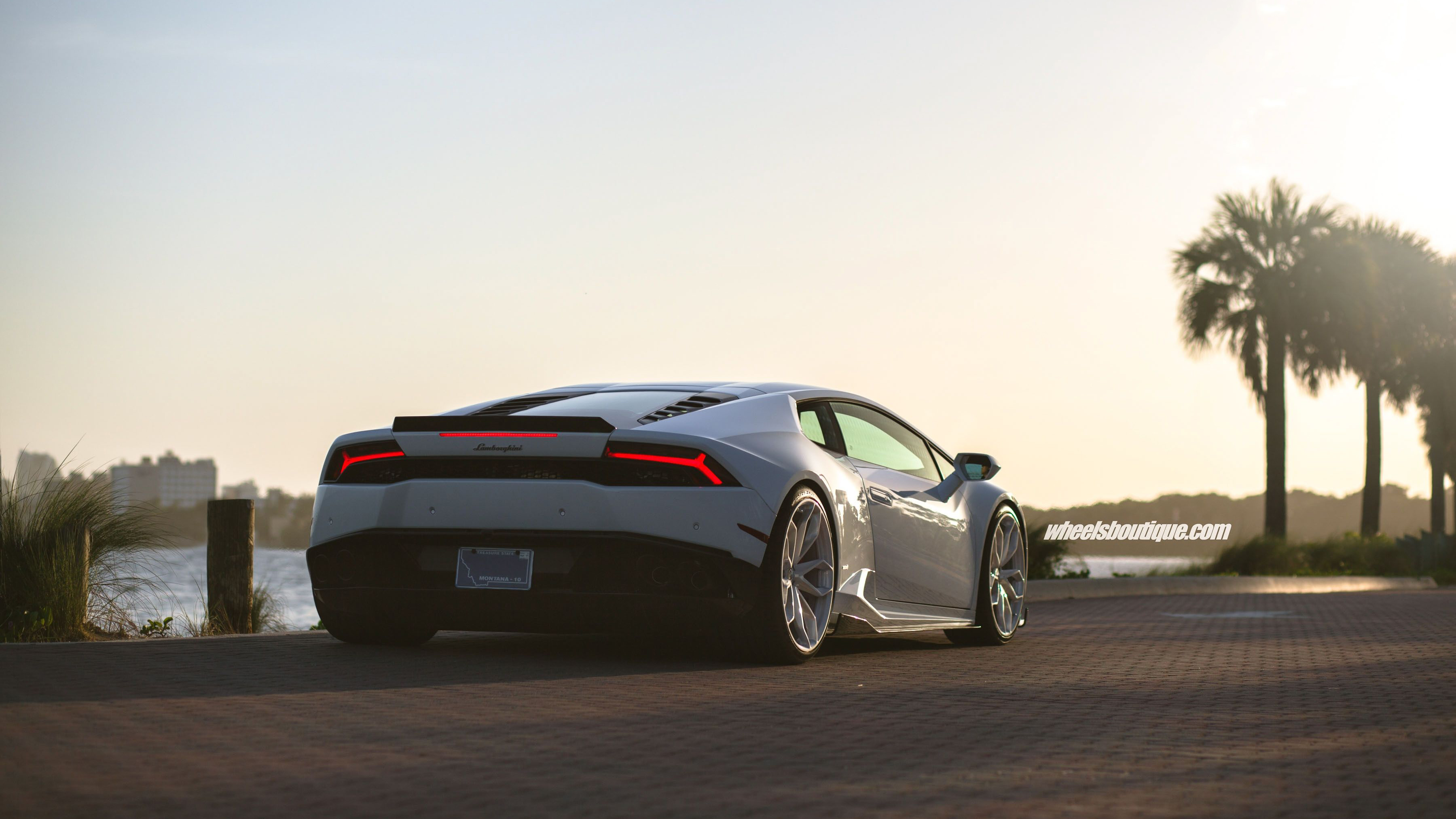 Lamborghini Huracan Ducktail - HD Wallpaper 