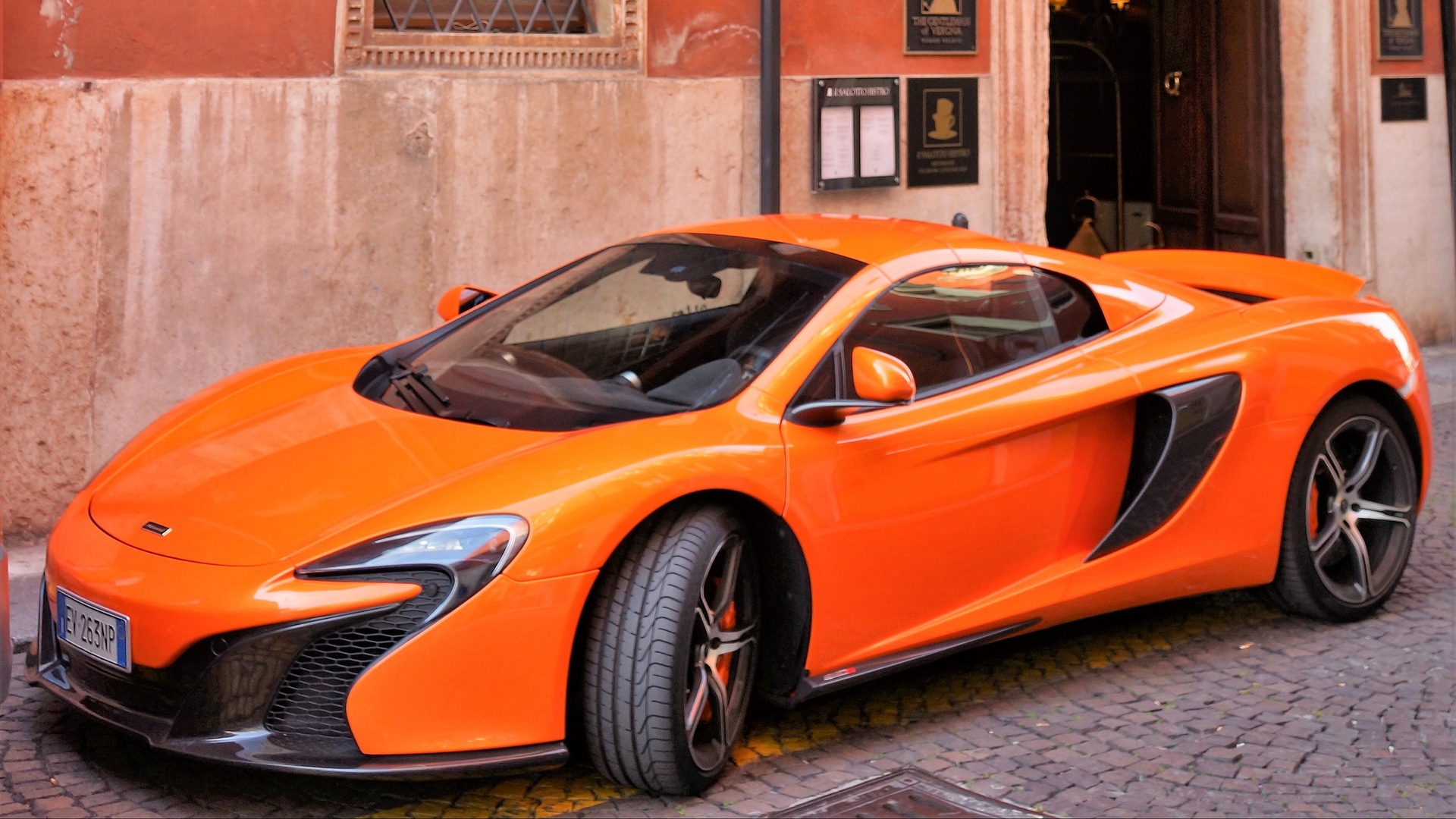 Wallpaper Mclaren, Supercar, Orange - Orange Supercar - HD Wallpaper 