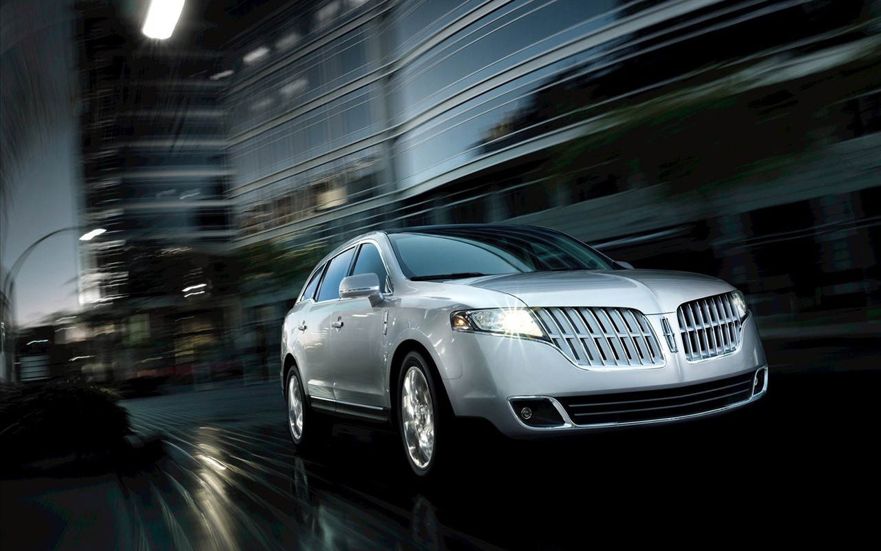 Best Beautiful Car Wallpaper - Lincoln Mkt 2011 - HD Wallpaper 