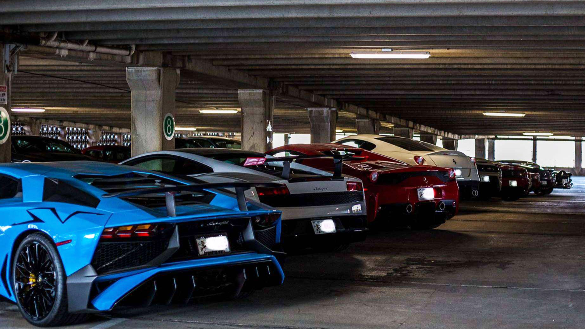 Garage Of Sports Cars - HD Wallpaper 