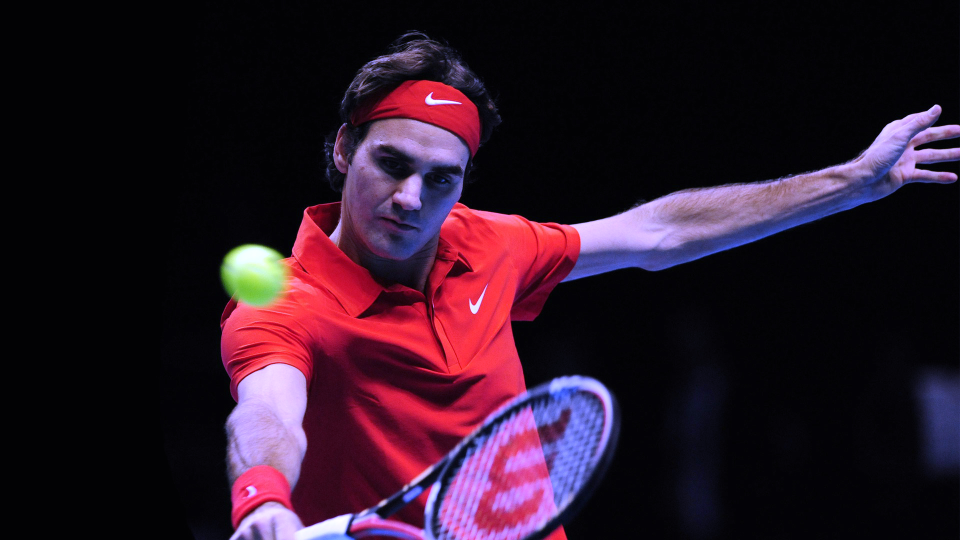 Roger Federer 2011 - HD Wallpaper 