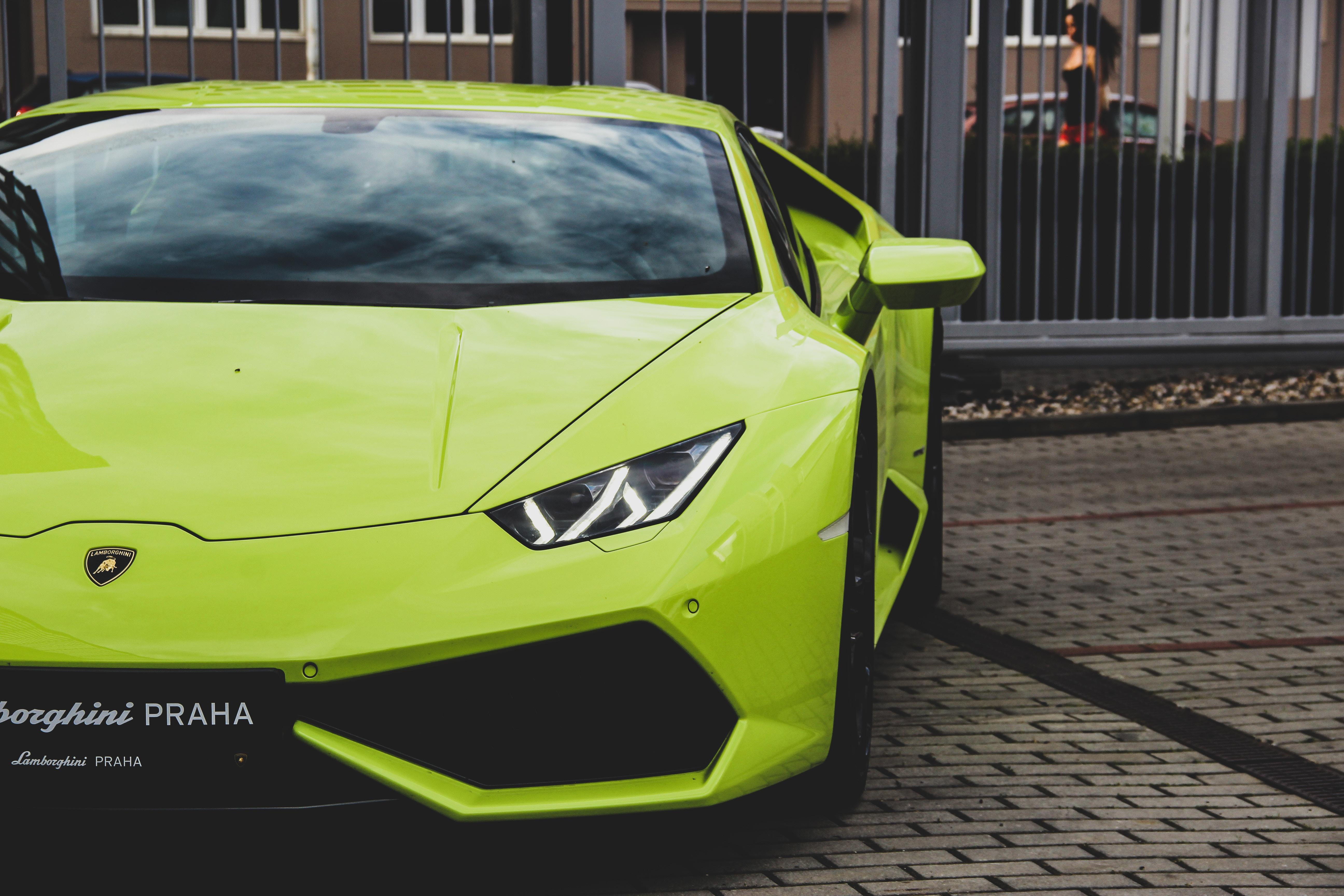 Lamborghini Aventador, Lamborghini, Sports Car, Green, - Lamborghini Aventador Vs Huracan Headlight - HD Wallpaper 