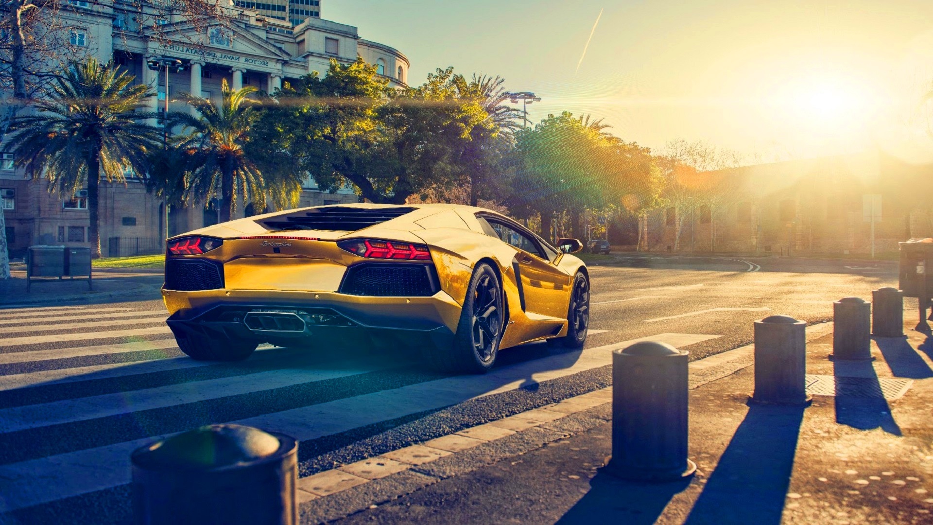 Wallpaper Lamborghini Aventador Lp700-4 Gold Color - Golden Lamborghini - HD Wallpaper 