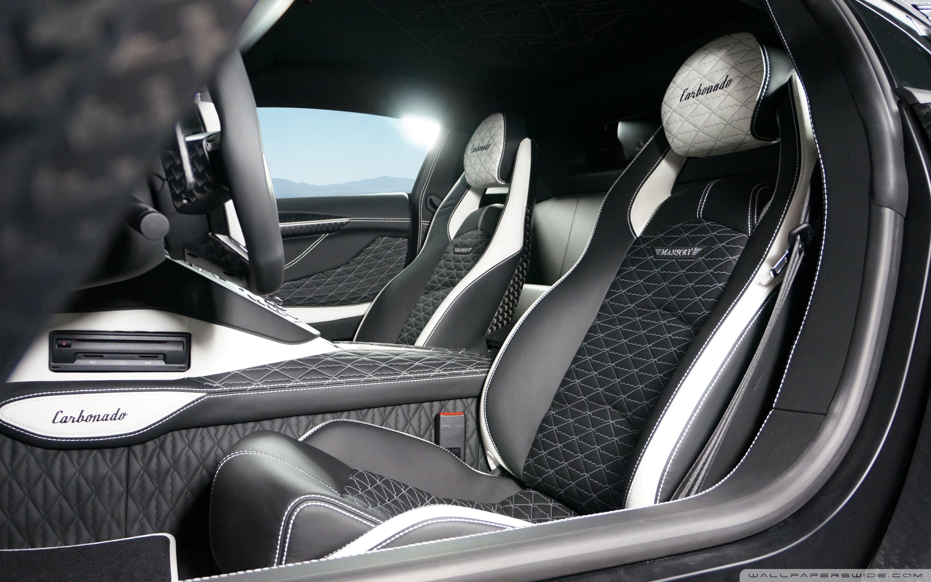 Lamborghini Aventador Mansory Carbonado Interior - HD Wallpaper 