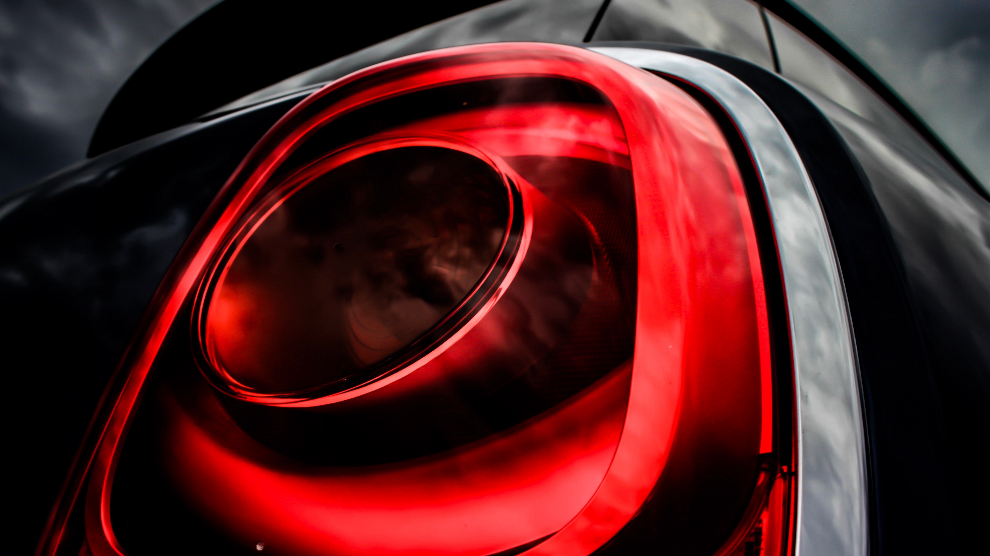 Wallpaper Headlight, Car, Red, Black, Light - Red Motor 4k - HD Wallpaper 