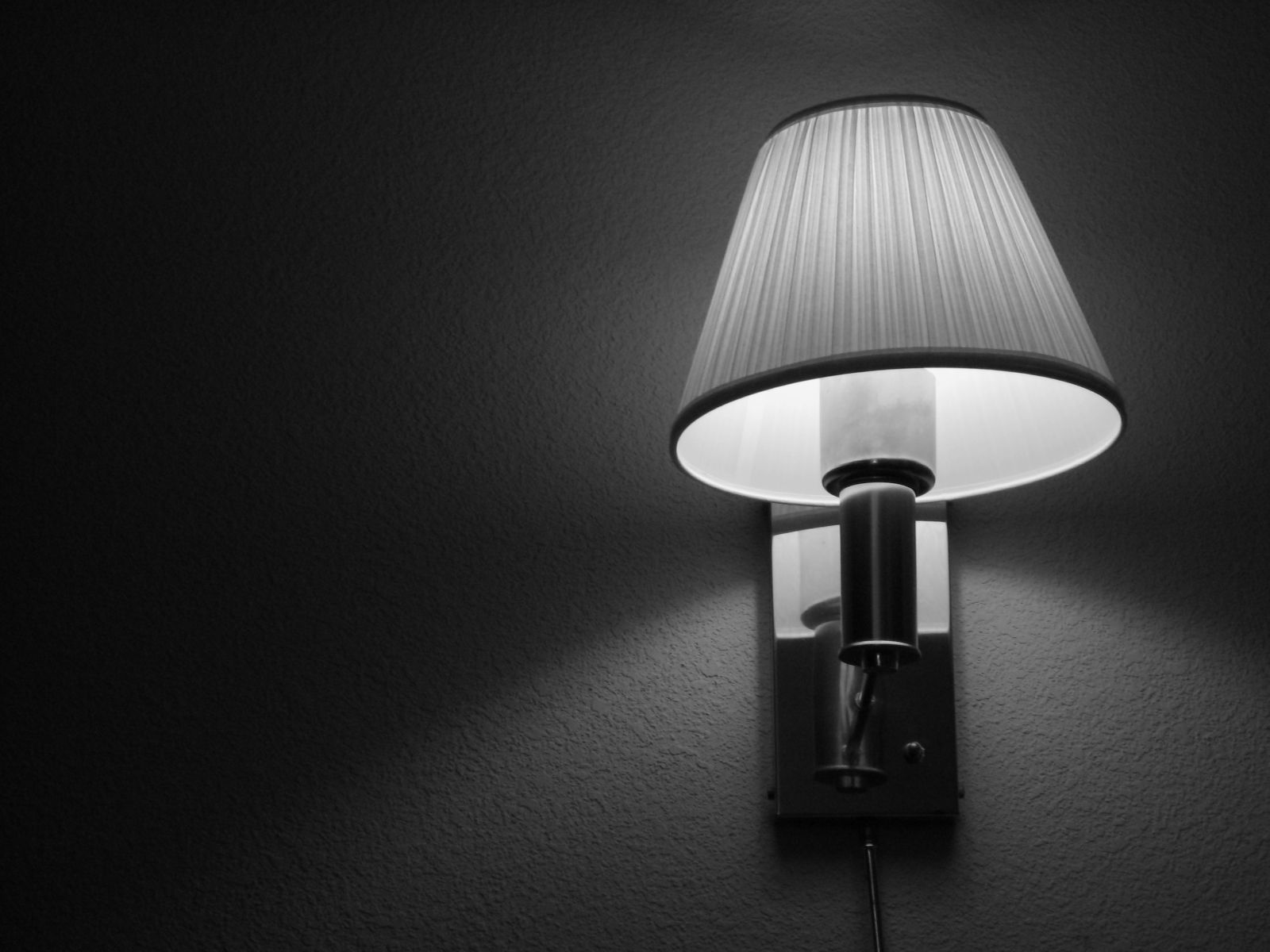 Lamp Black And White - HD Wallpaper 