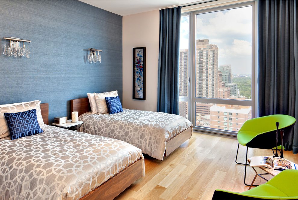 New York Textured Wallpaper Home With Chrome Flush- - Bedroom - HD Wallpaper 