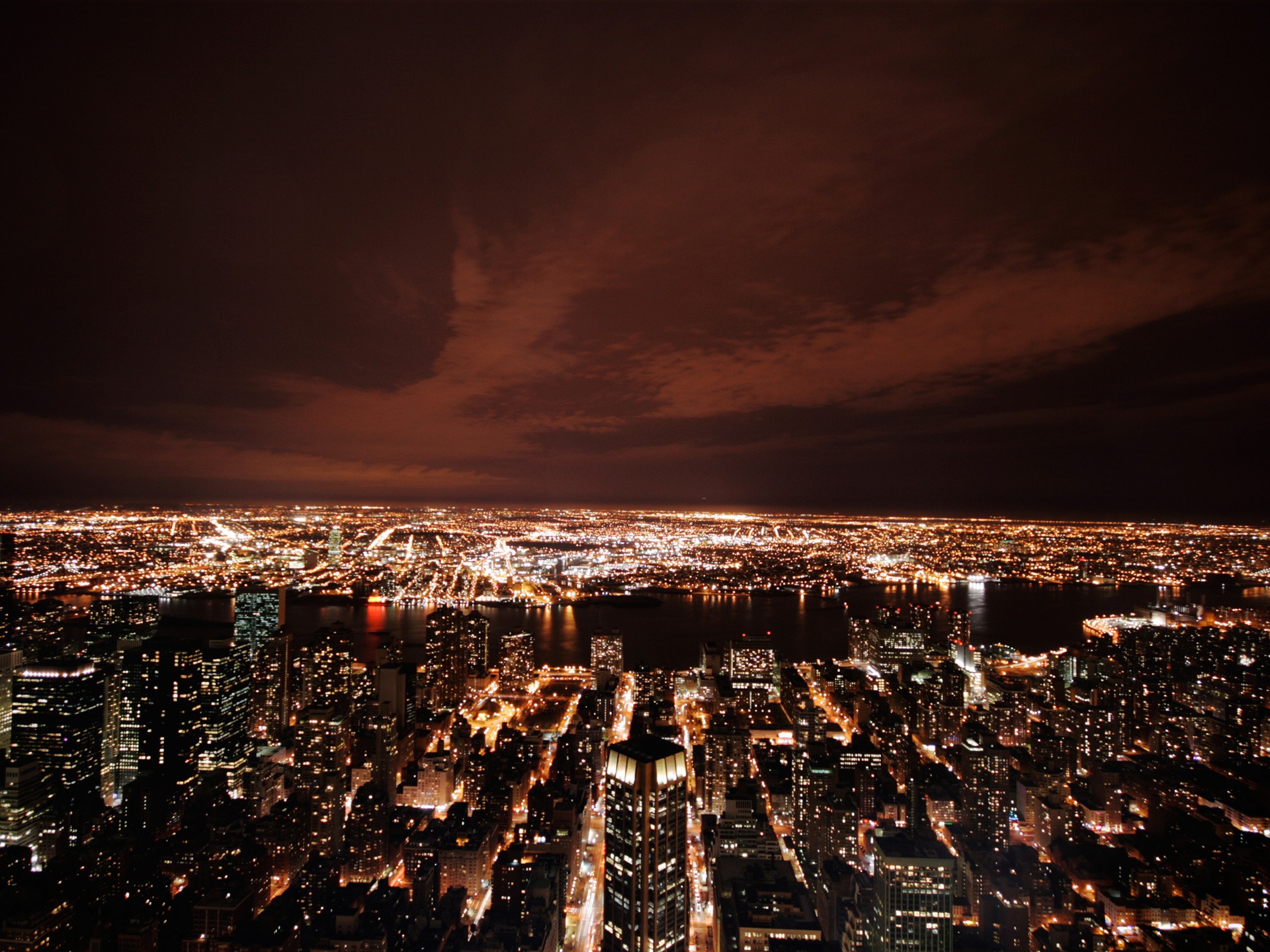 Huge City At Night - HD Wallpaper 