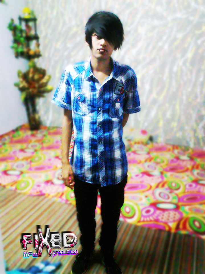 Emo Sad Boy - Plaid - HD Wallpaper 