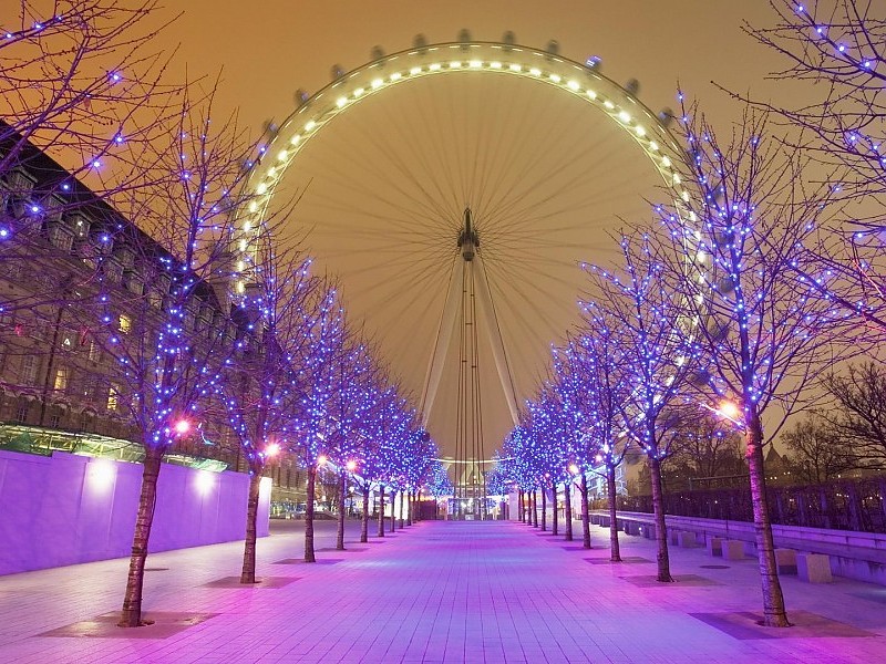 London Eye Purple Christmas Lights Wallpaper - Full Hd Happy Christmas - HD Wallpaper 