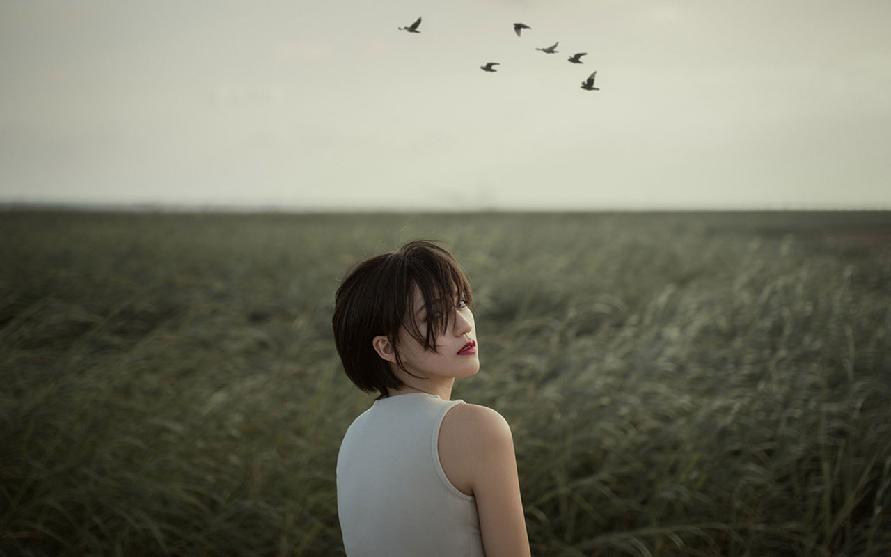 Beautiful Sad Wallpaper - HD Wallpaper 