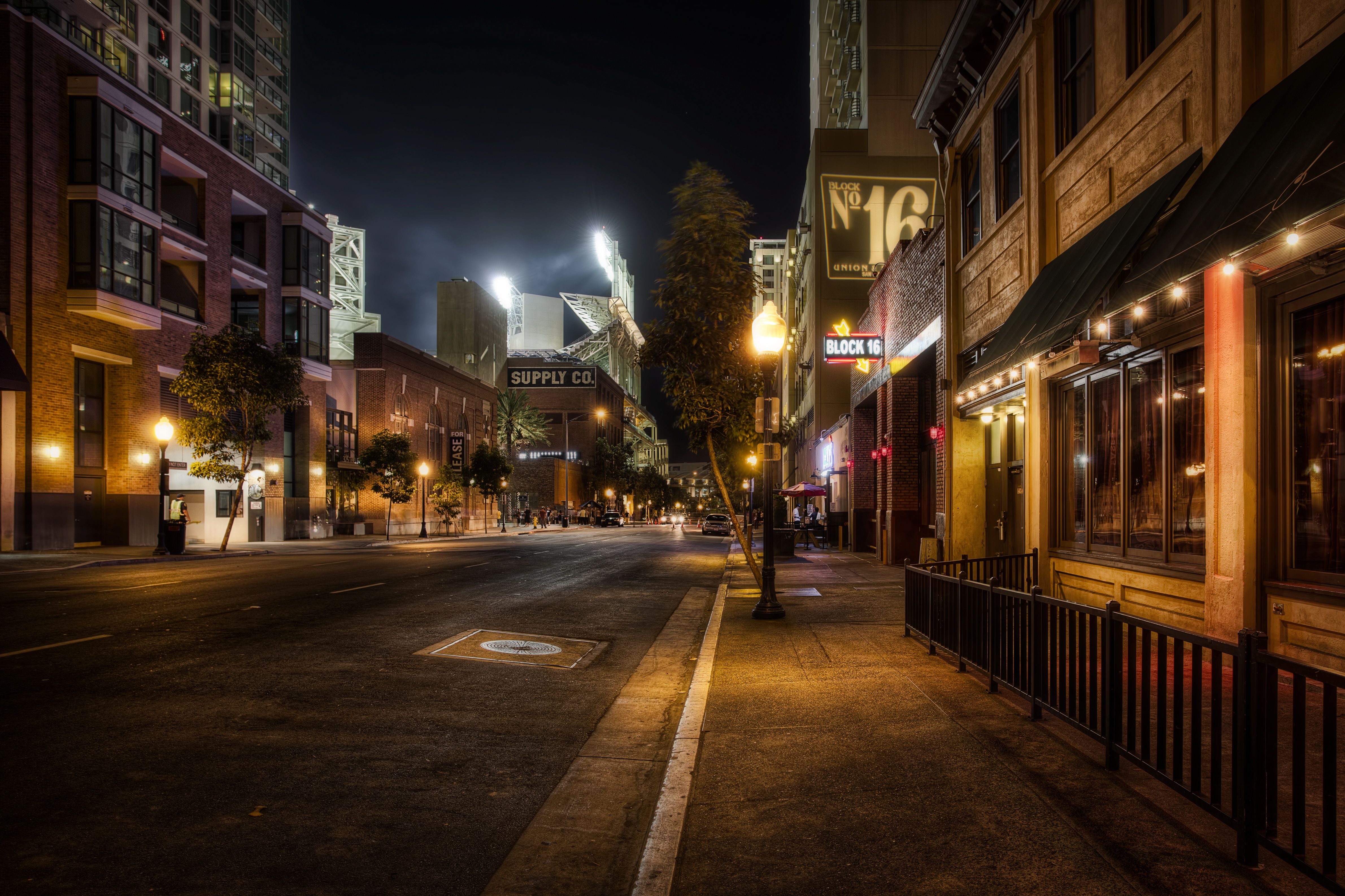 night-city-street-background-4762x3174-wallpaper-teahub-io