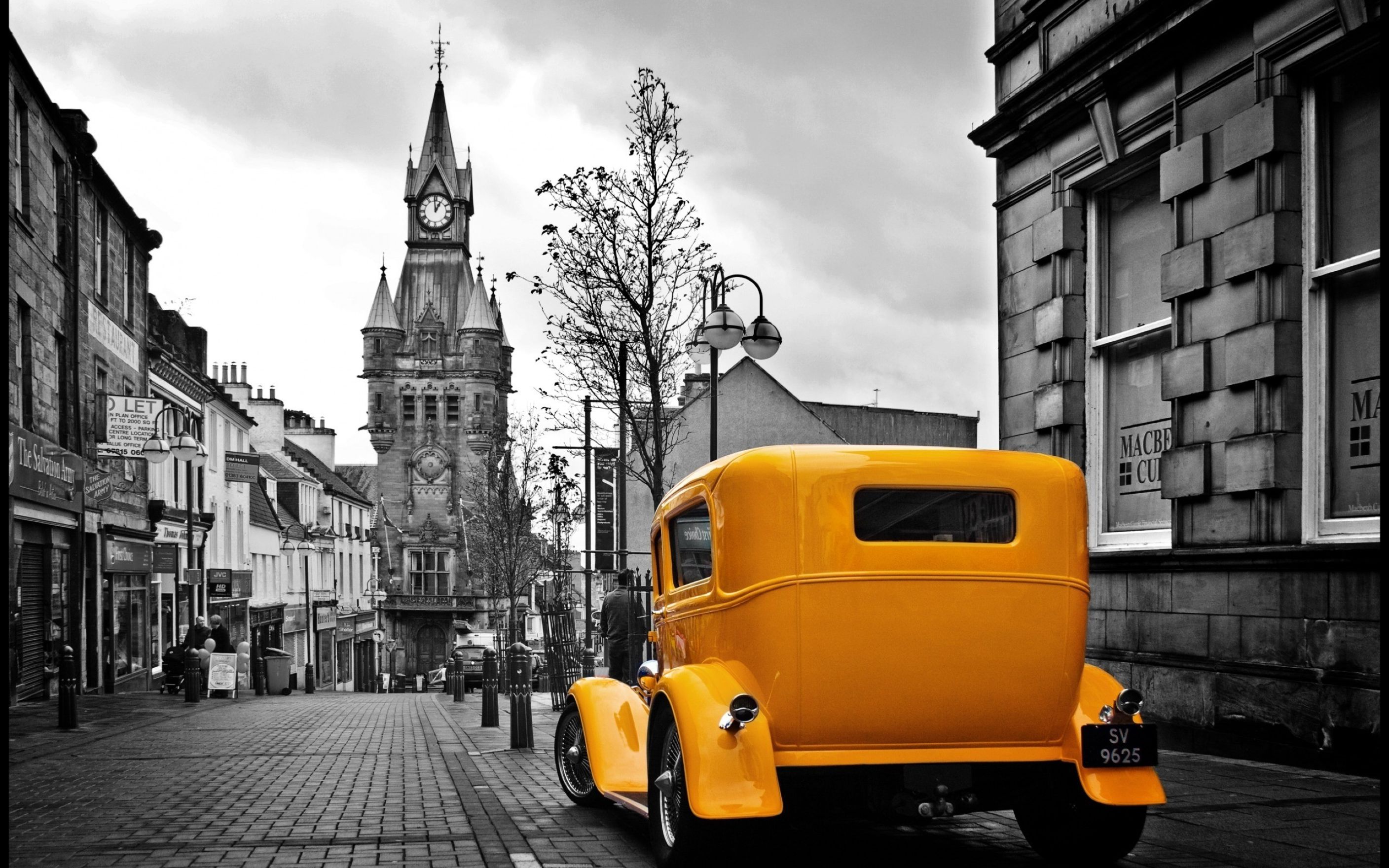 Download Free Hd Car Vintage Retro City Wallpaper, - Black And White Yellow - HD Wallpaper 