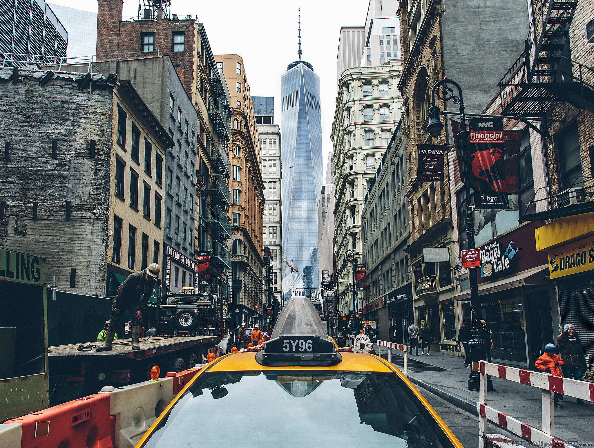 1 World Trade Center Wallpaper - One World Trade Center Taxi - HD Wallpaper 