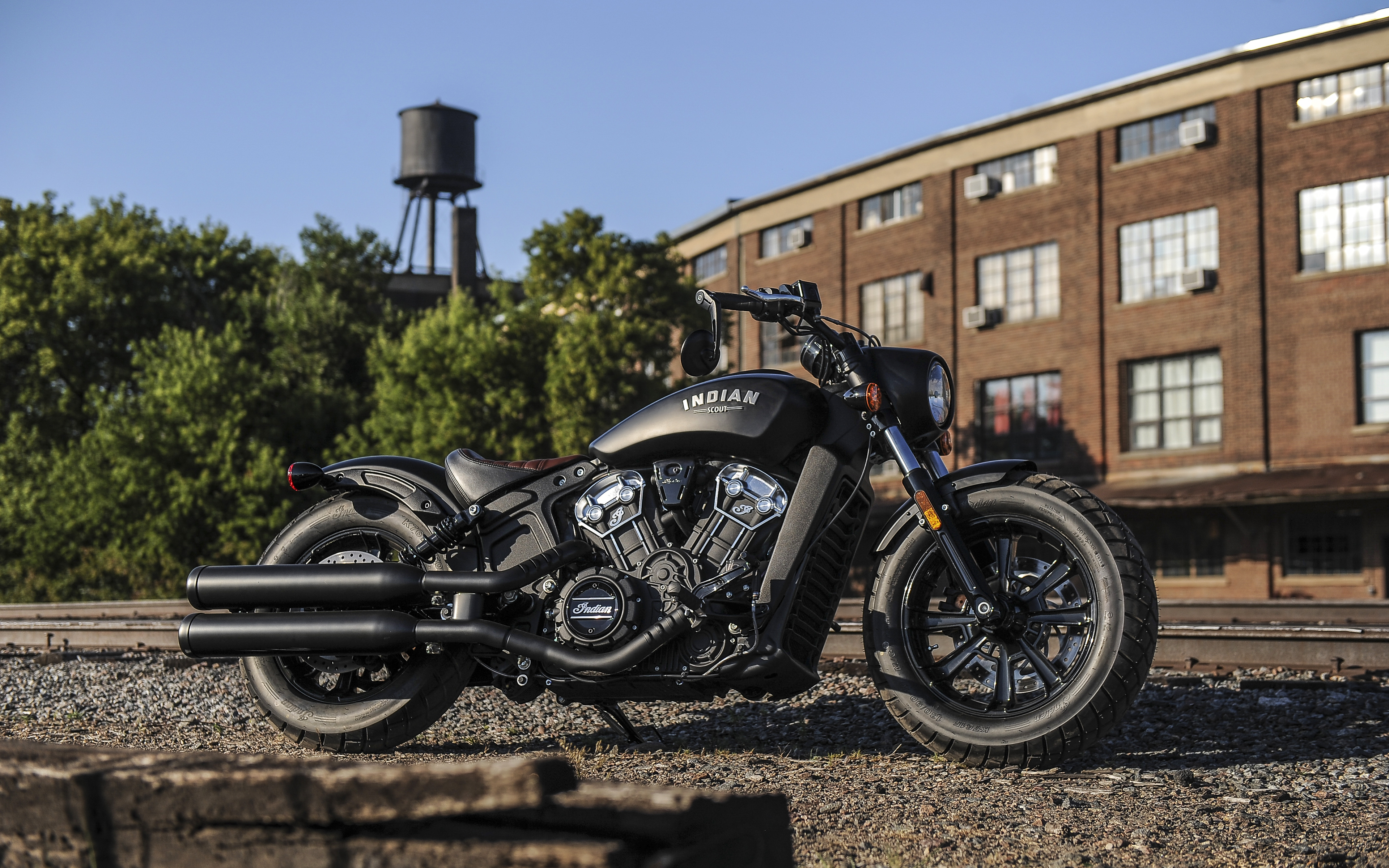 Indian Scout Bobber 4k - HD Wallpaper 