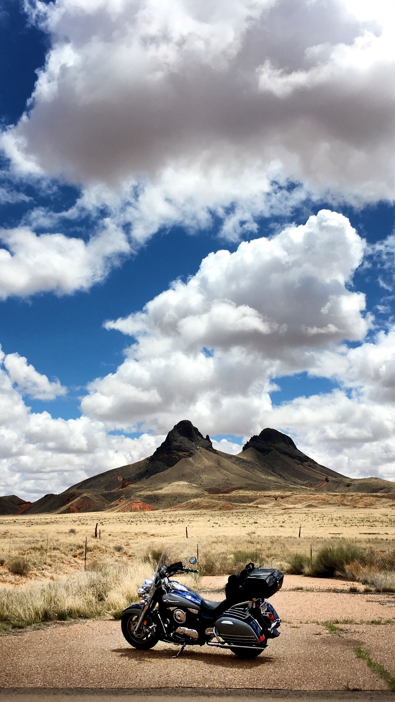 Wallpaper Motorcycle, Mountains, Desert, Clouds, Travel - Motorcycle Mountains Hd - HD Wallpaper 