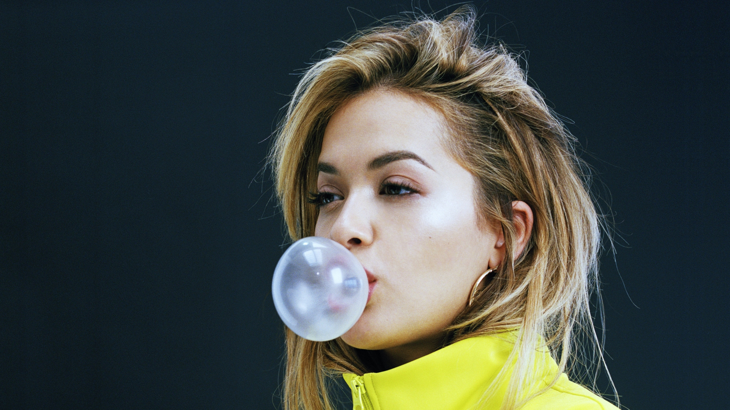 Bubble Gum, Singer, Celebrity, Rita Ora, Wallpaper - Rita Ora Wallpaper Iphone - HD Wallpaper 