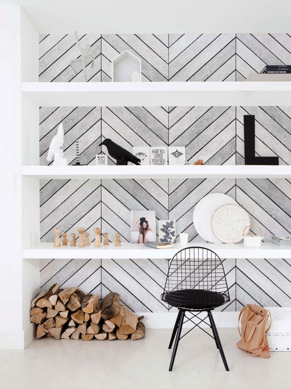 Peel And Stick Wallpaper In Bookcase - HD Wallpaper 