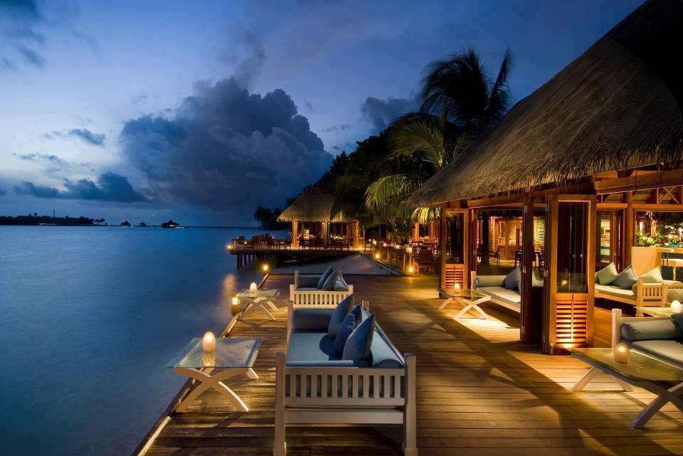 Beautiful Home Wallpapers For Free Download - Resort Hd - HD Wallpaper 