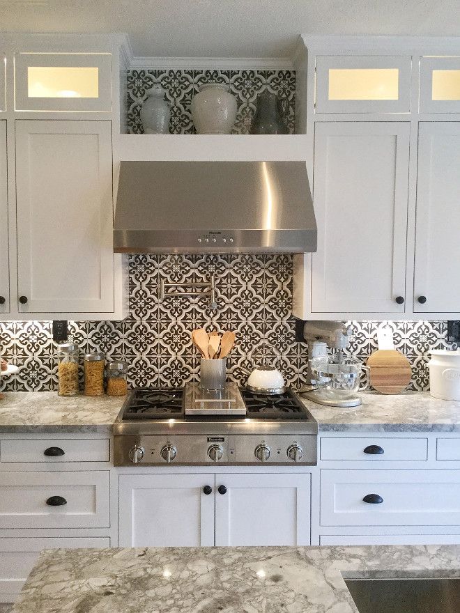 Black And White Farmhouse Backsplash - HD Wallpaper 